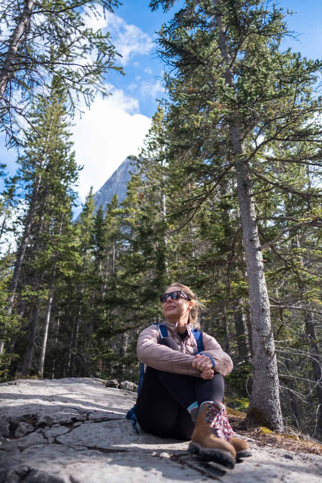 natasha chilling at grassi lakes