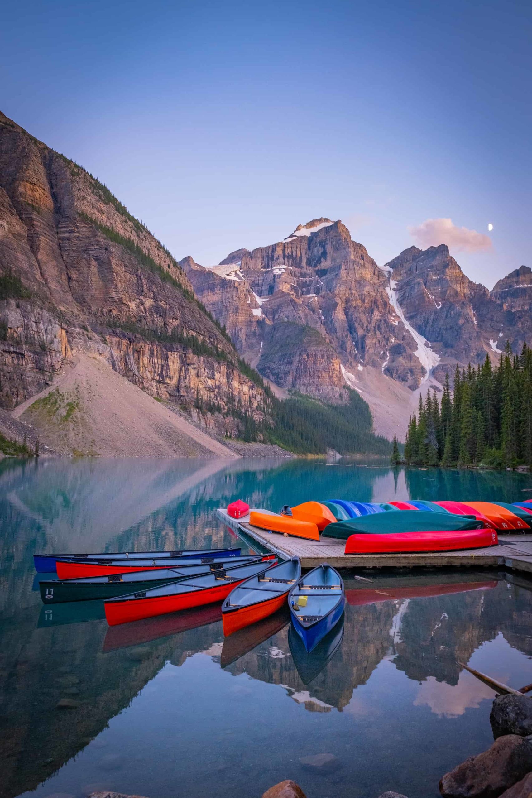 Moraine-Lake-Canoe-Rental-Banff-National-Park