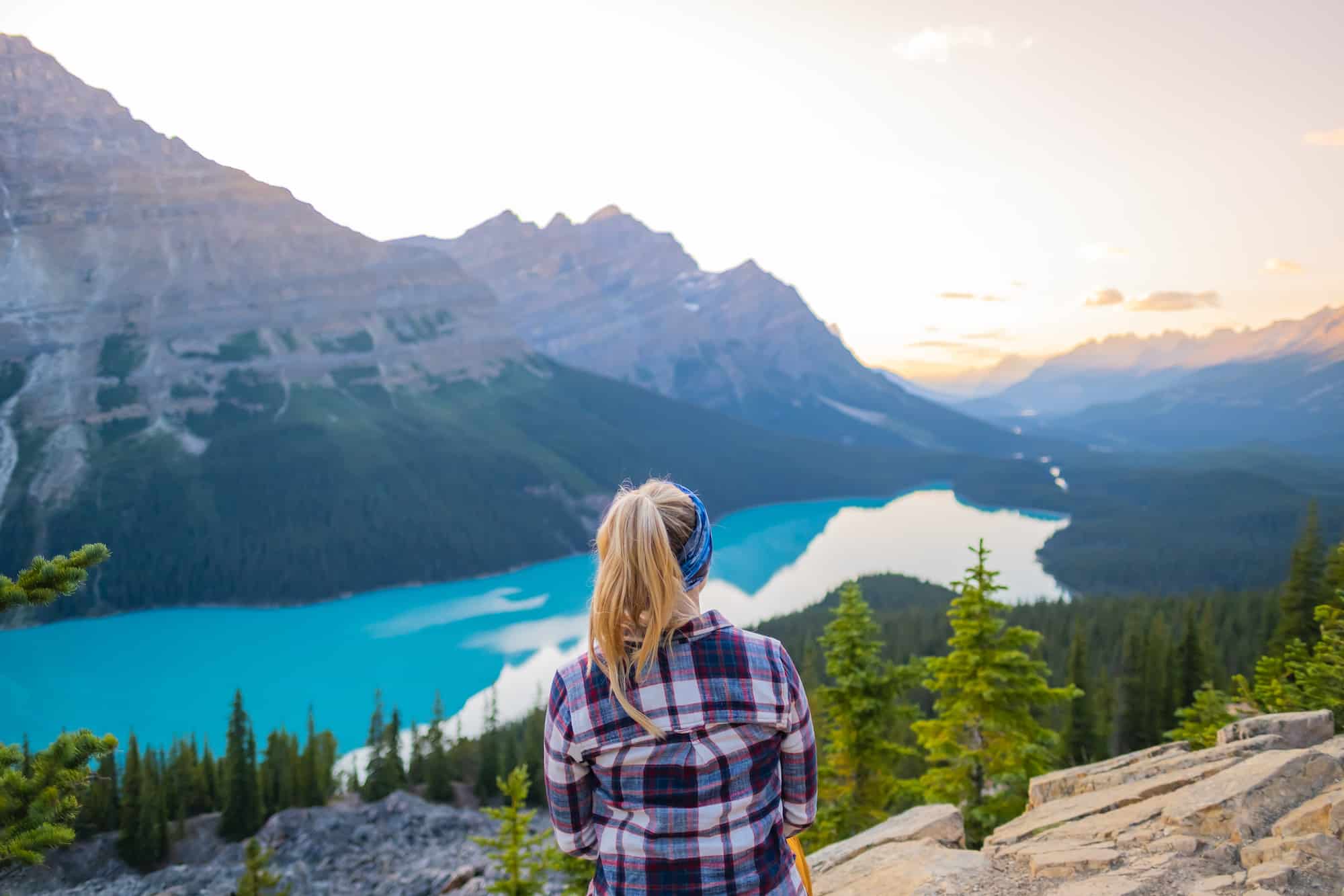 Natasha overlooking Peyto Lake