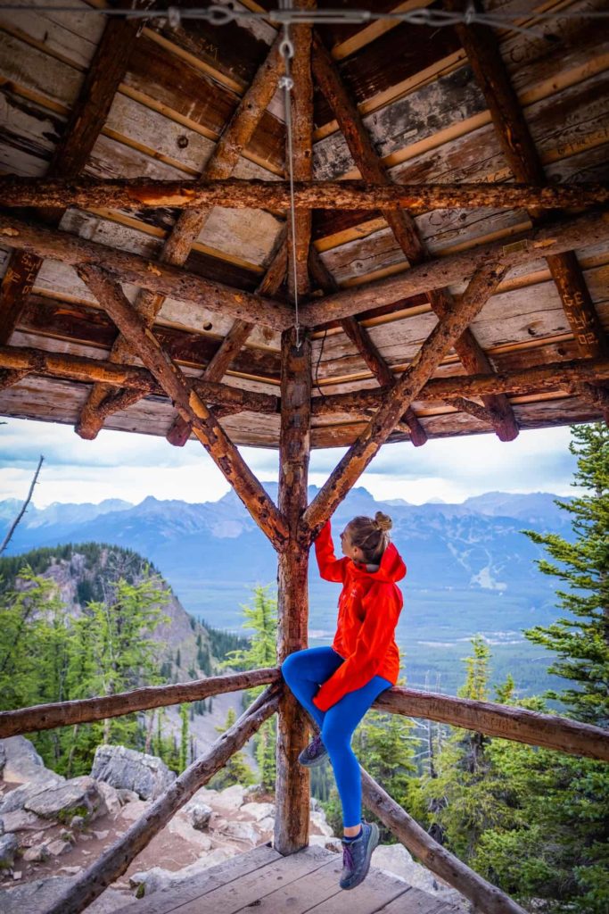 The-Big-Beehive-Lookout-Lake-Louise-Hikes