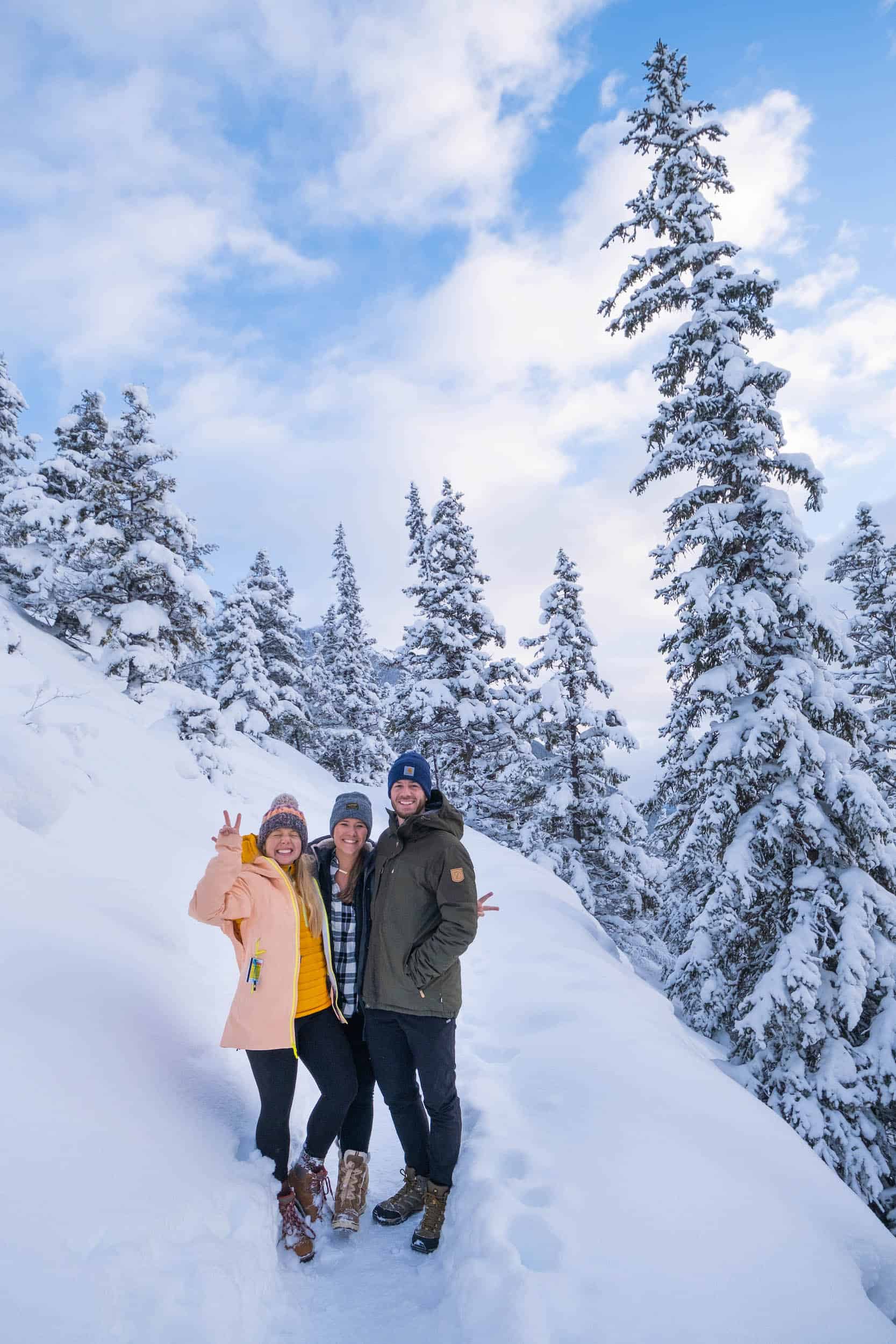 Tunnel Mountain Hike Group