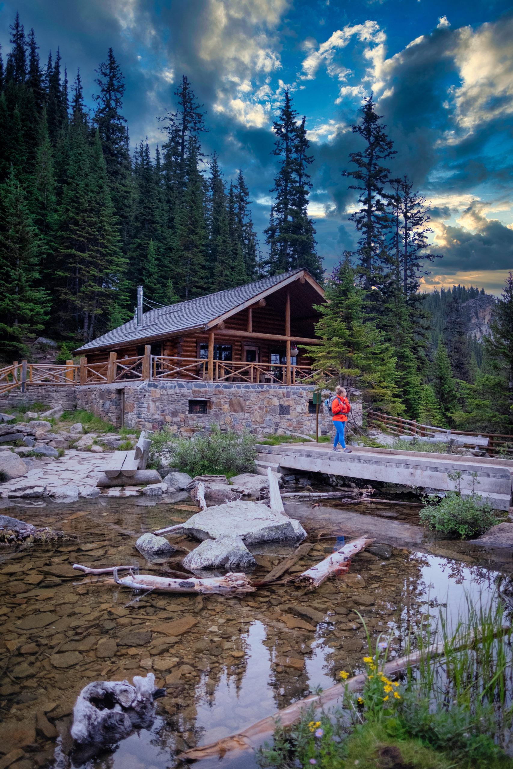 Lake Agnes Teahouse Bridge