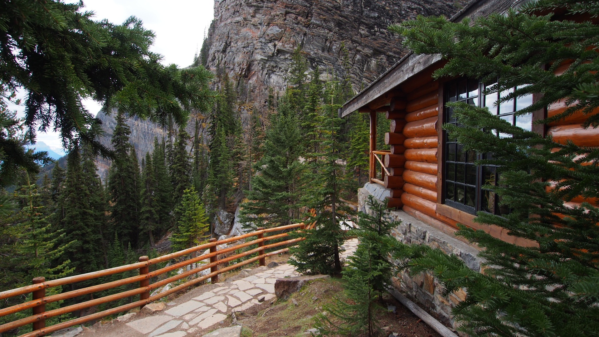 The Lake Agnes Teahouse