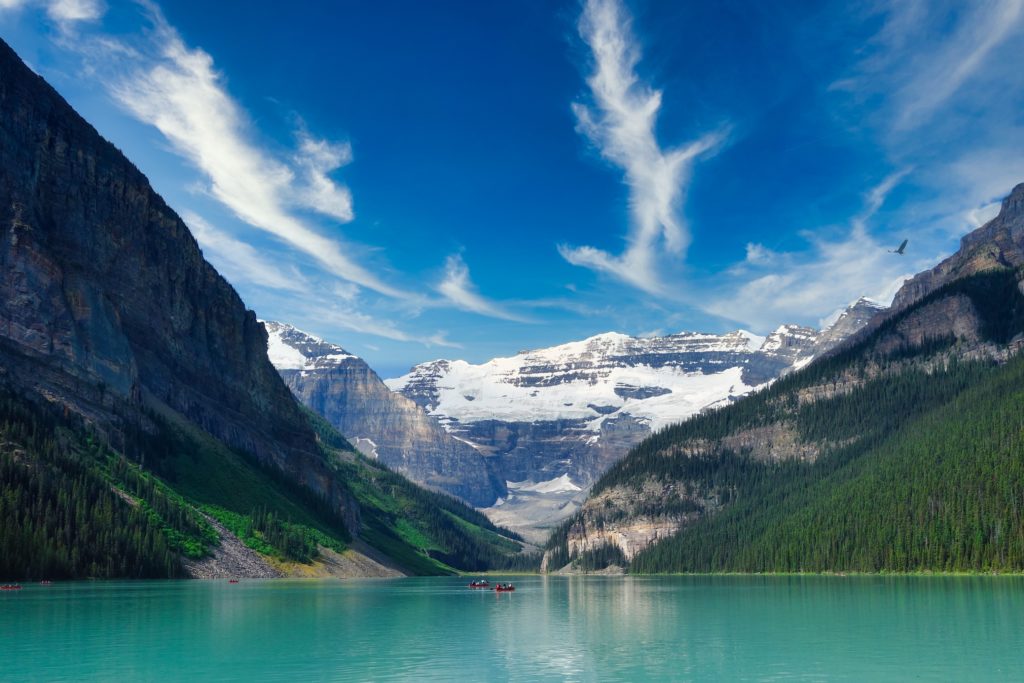 Lake-Louise-Canoe