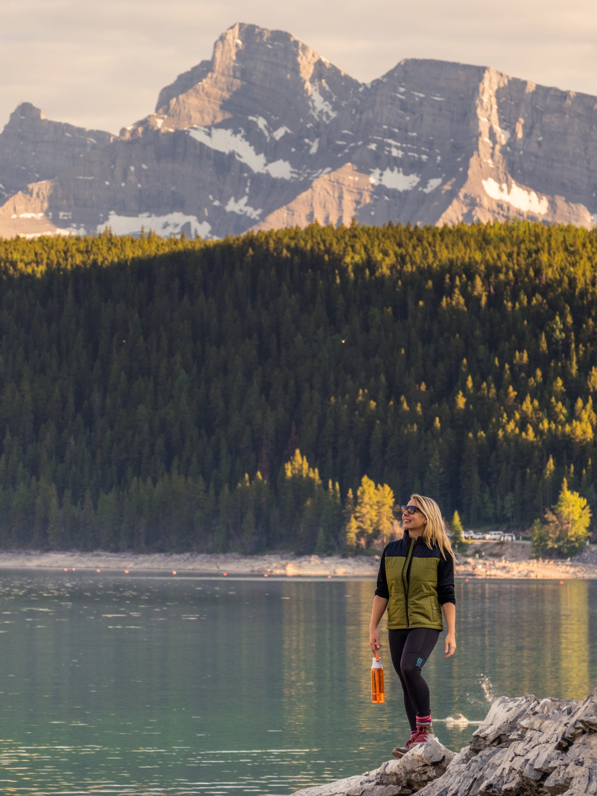 Lake Minnewanka Lakeside