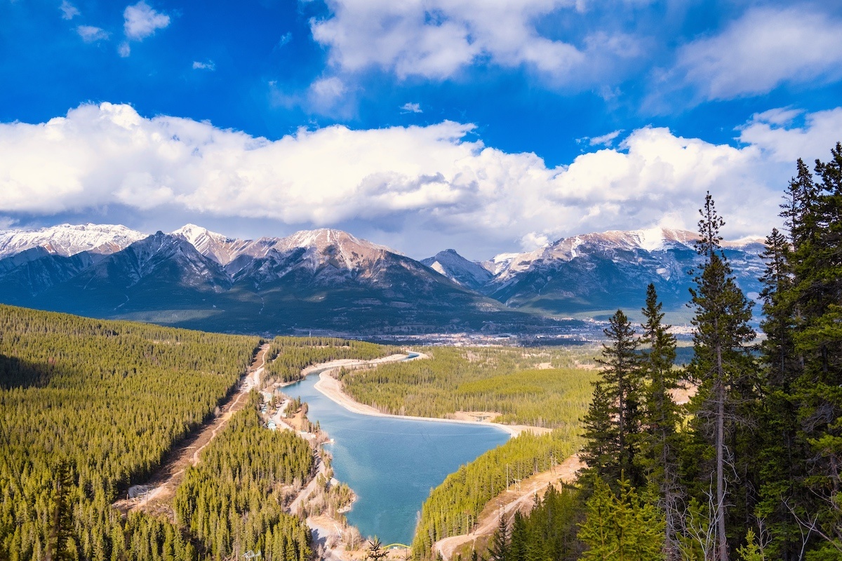 How to Hike the Grassi Lakes Trail Near Canmore - The Banff Blog