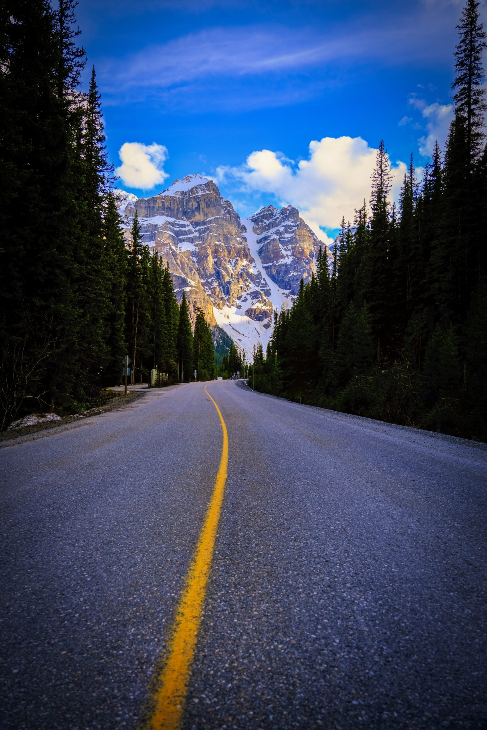 Moraine Lake Road