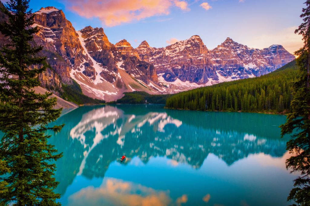 Moraine Lake Weather: When is the BEST Time to Visit?