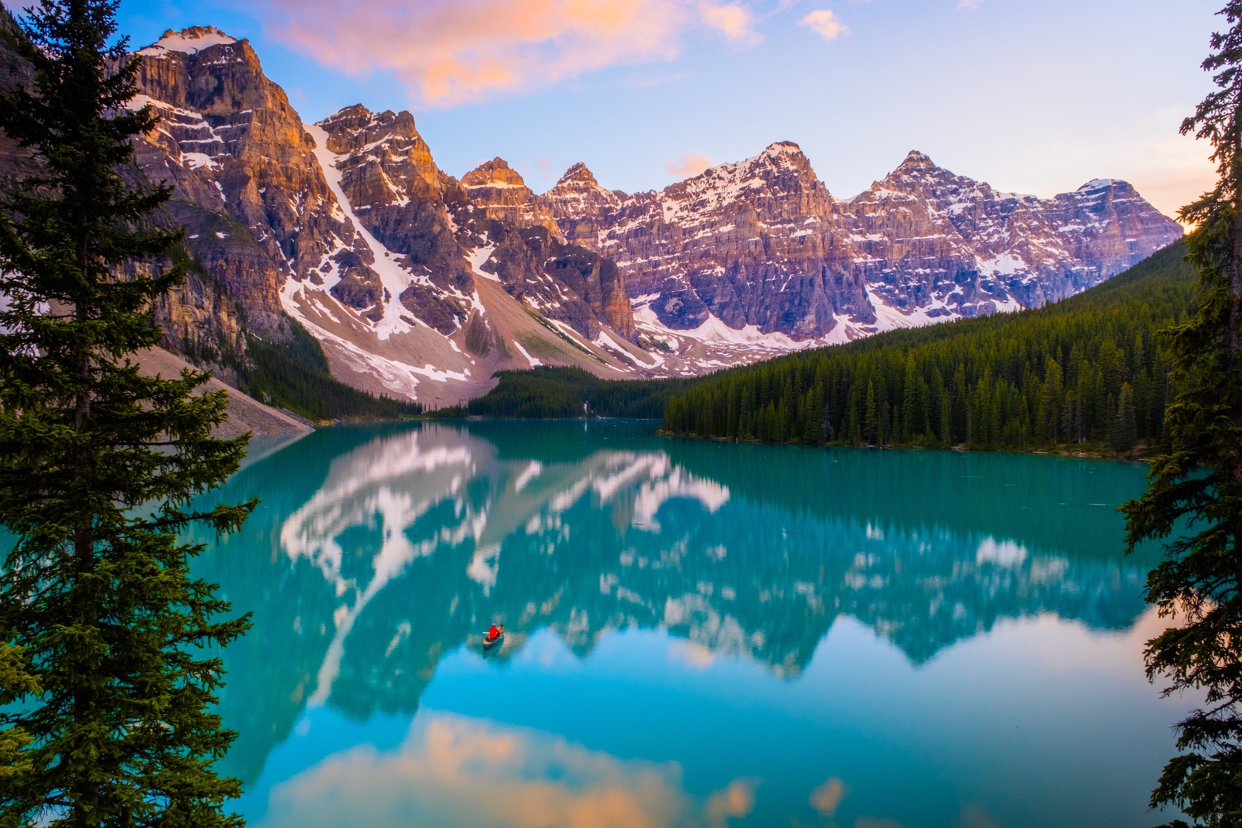 Moraine Lake Lovely View Is Moraine Lake Worth It Our Review After