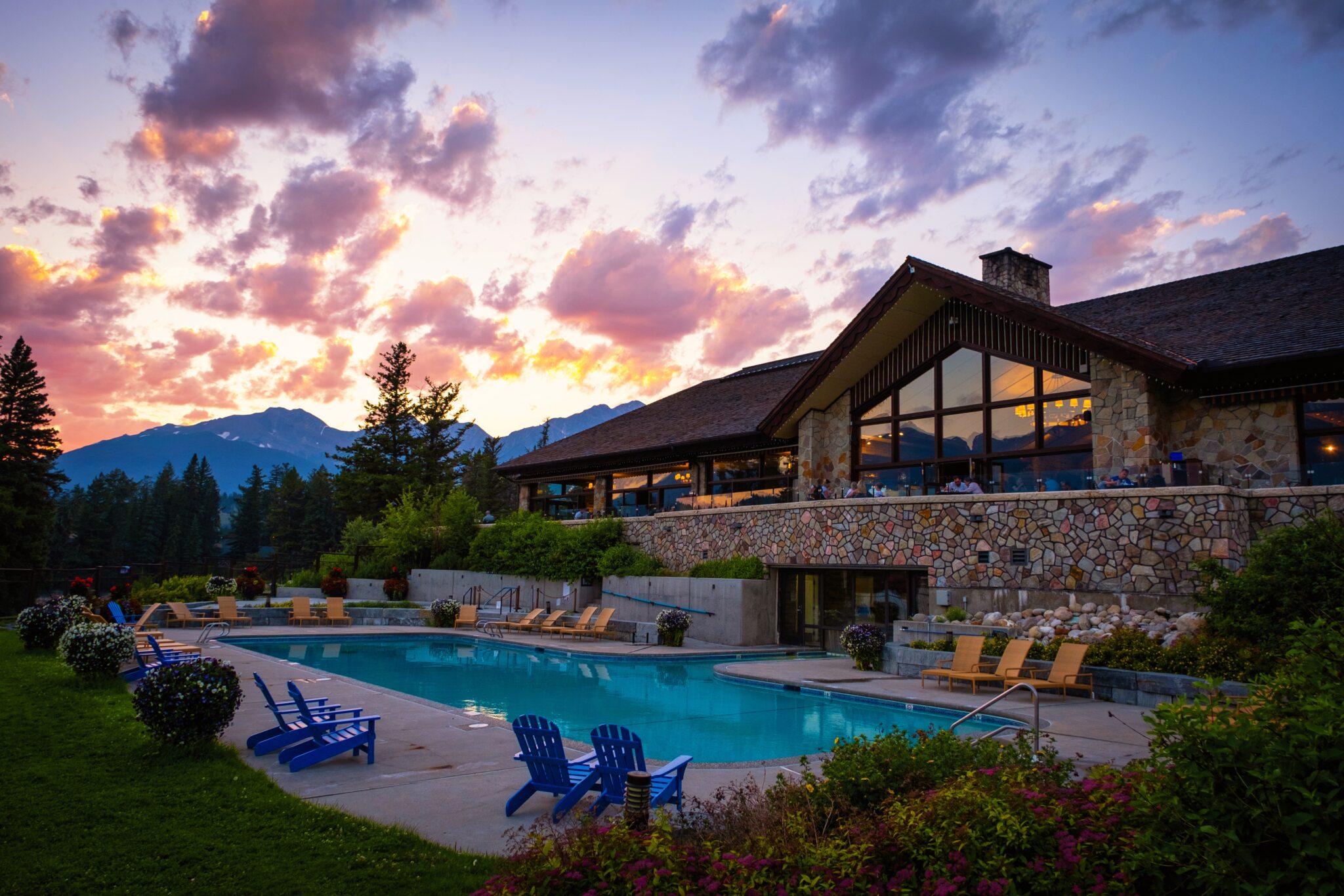 Staying at the Fairmont Jasper Park Lodge: The Best Place to Stay in