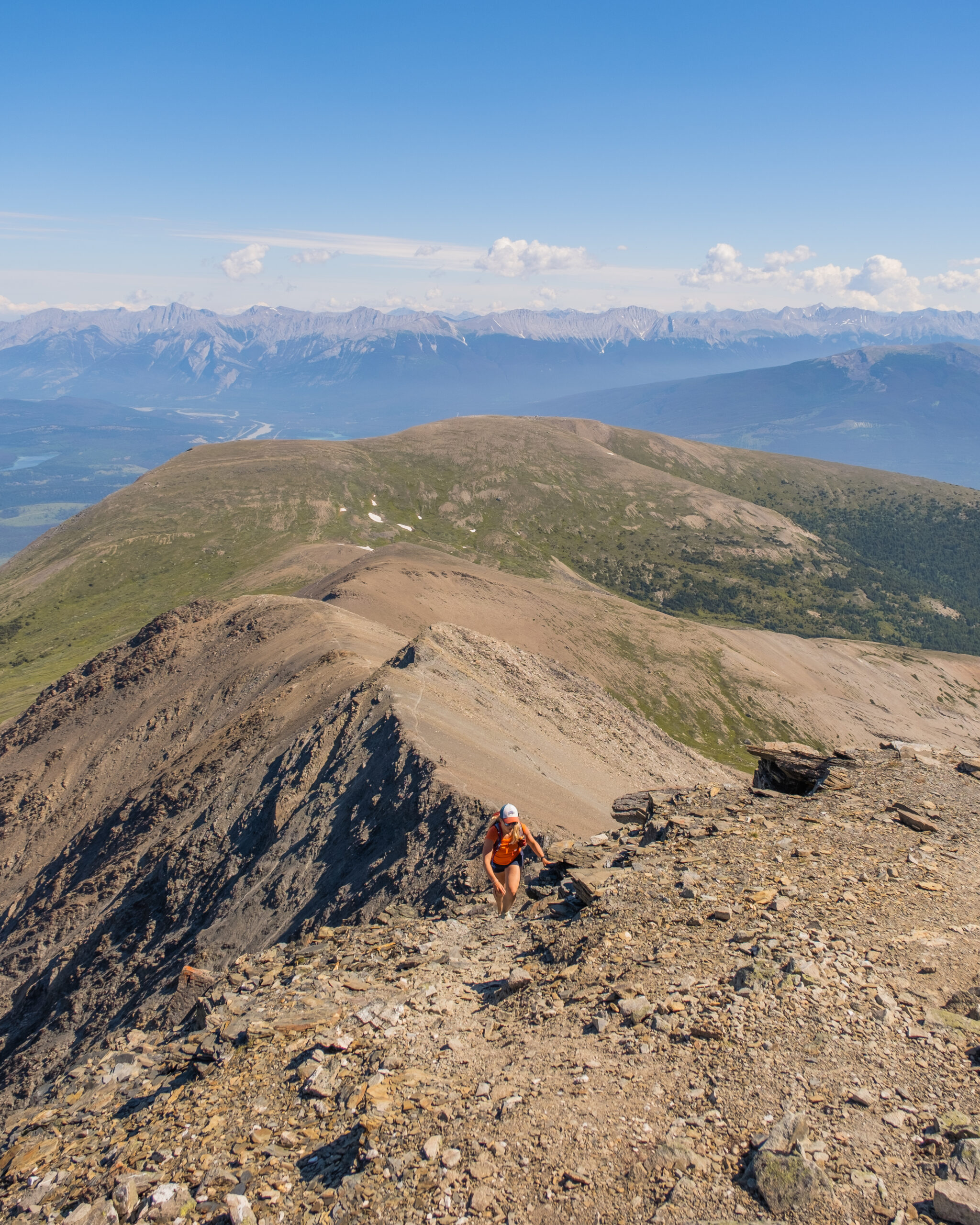 Reaching the top of the Indian Ridge. Easy Scrambling 