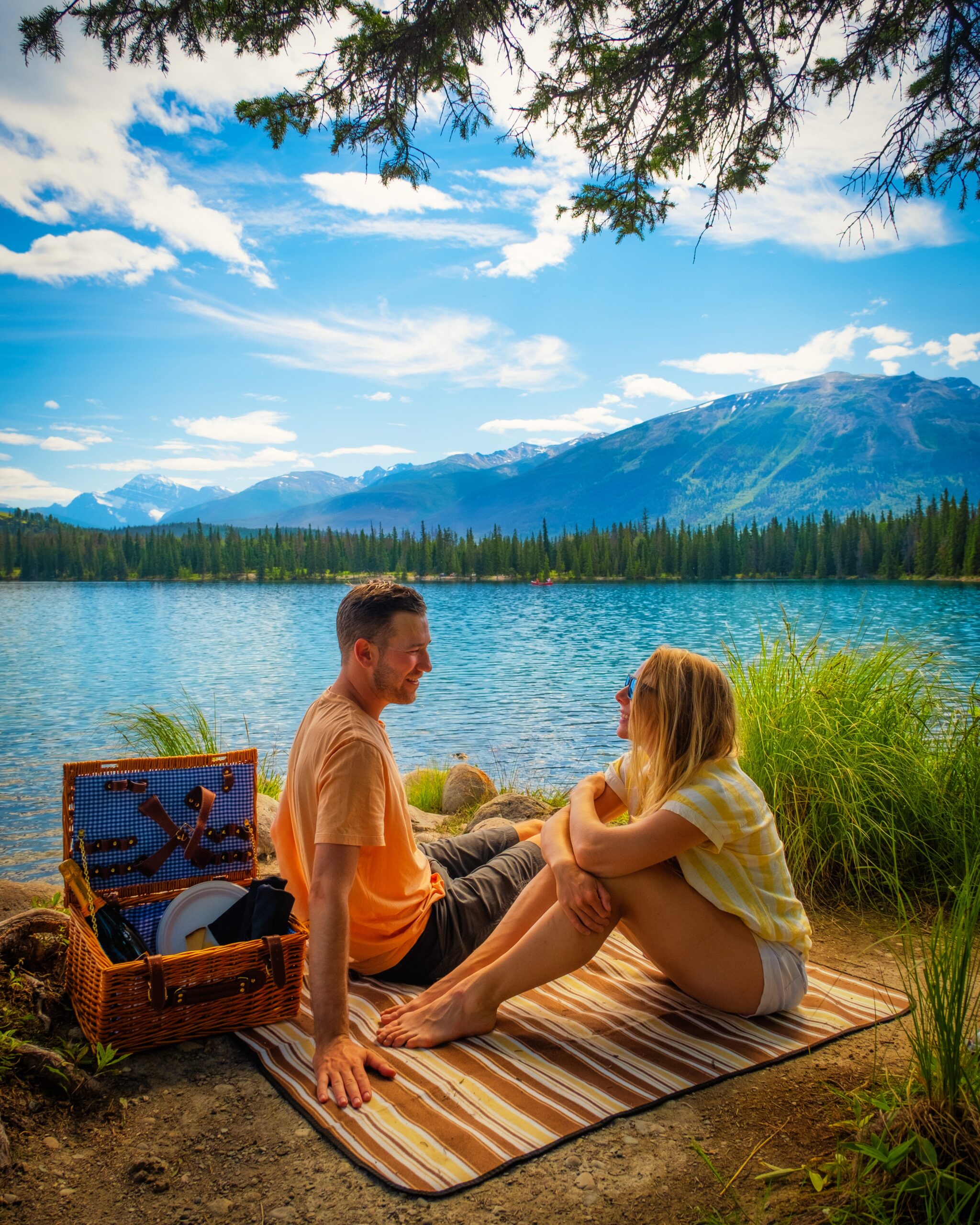 picnic at the jasper park lodge