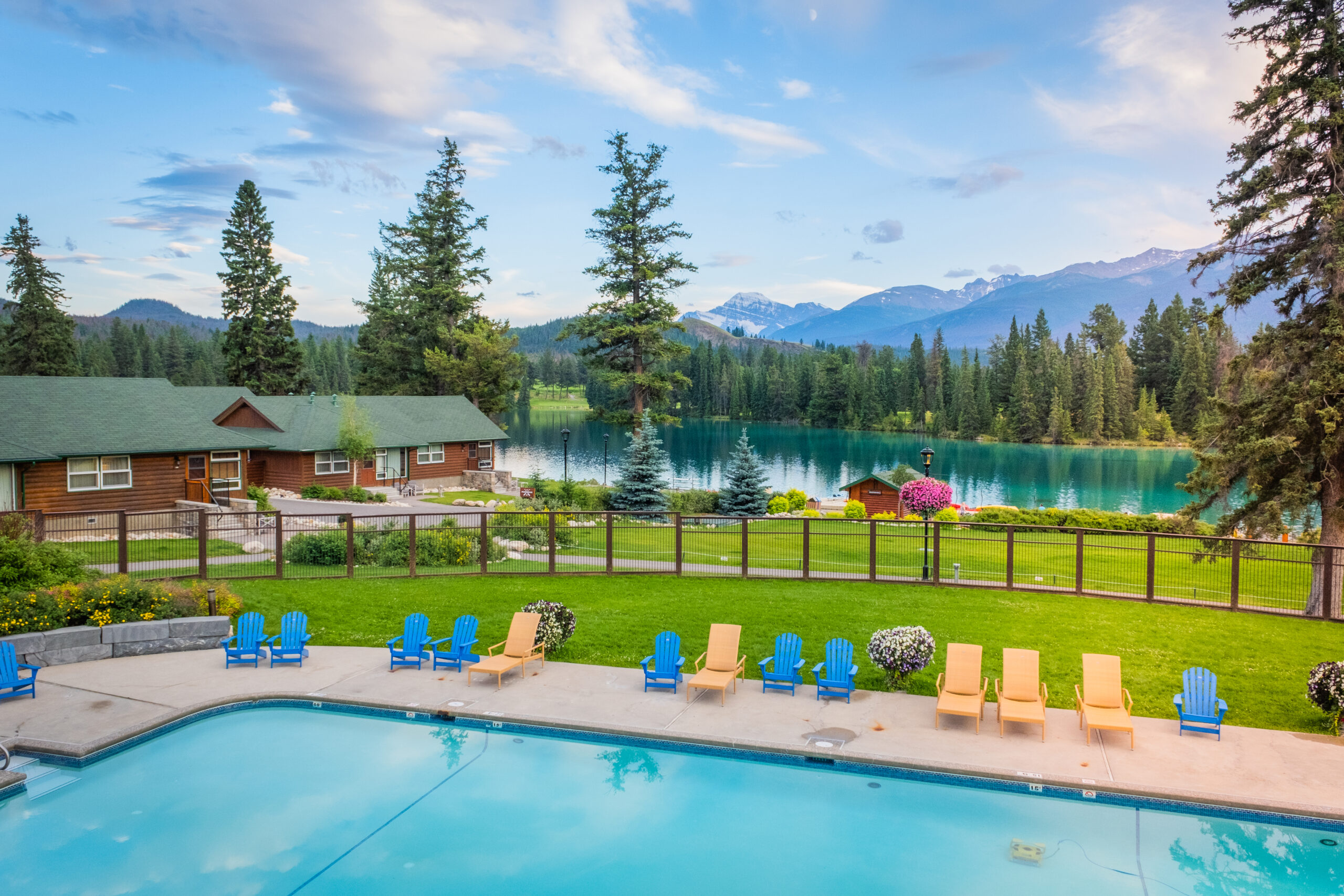 Fairmont Jasper Park Lodge Review