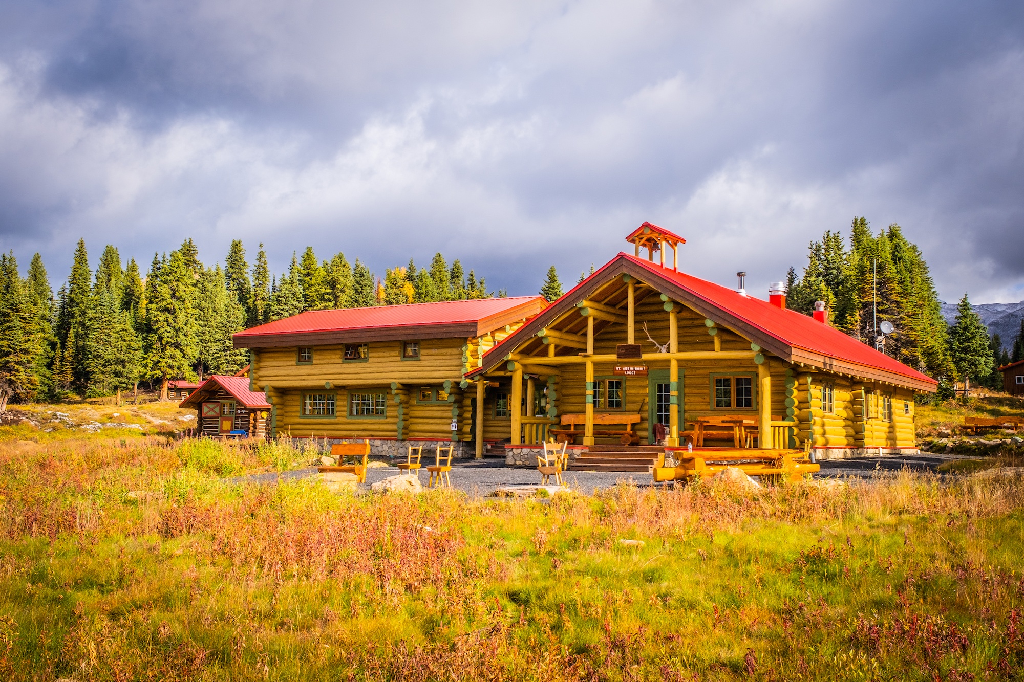 Assiniboine Lodge