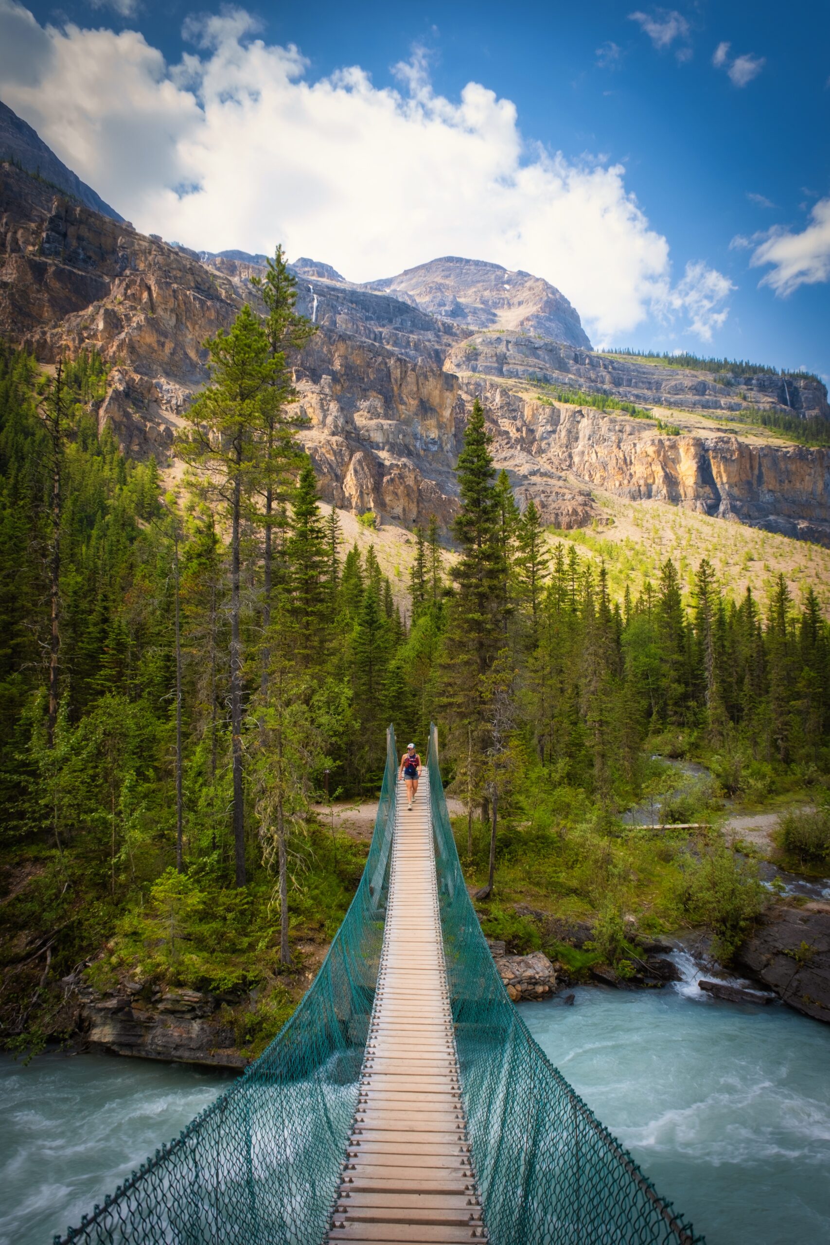 How to Hike the Berg Lake Trail in Mount Robson Provincial Park