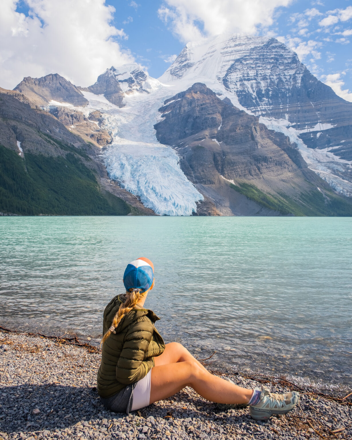 How to Hike the Berg Lake Trail in Mount Robson Provincial Park