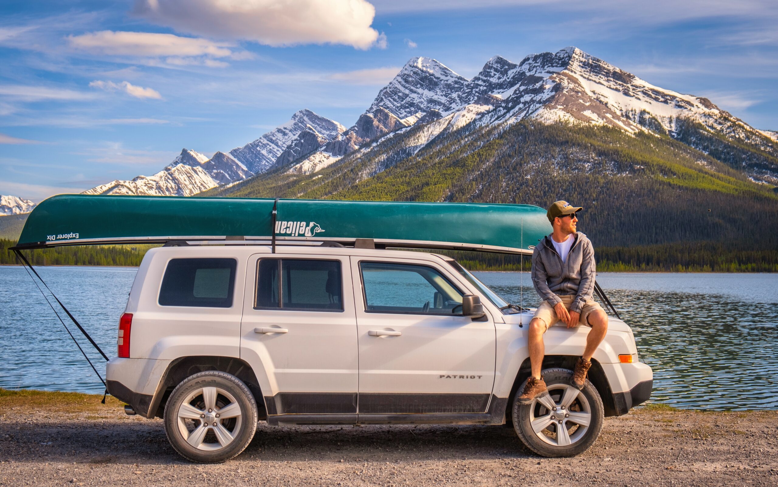 Canoe in Banff