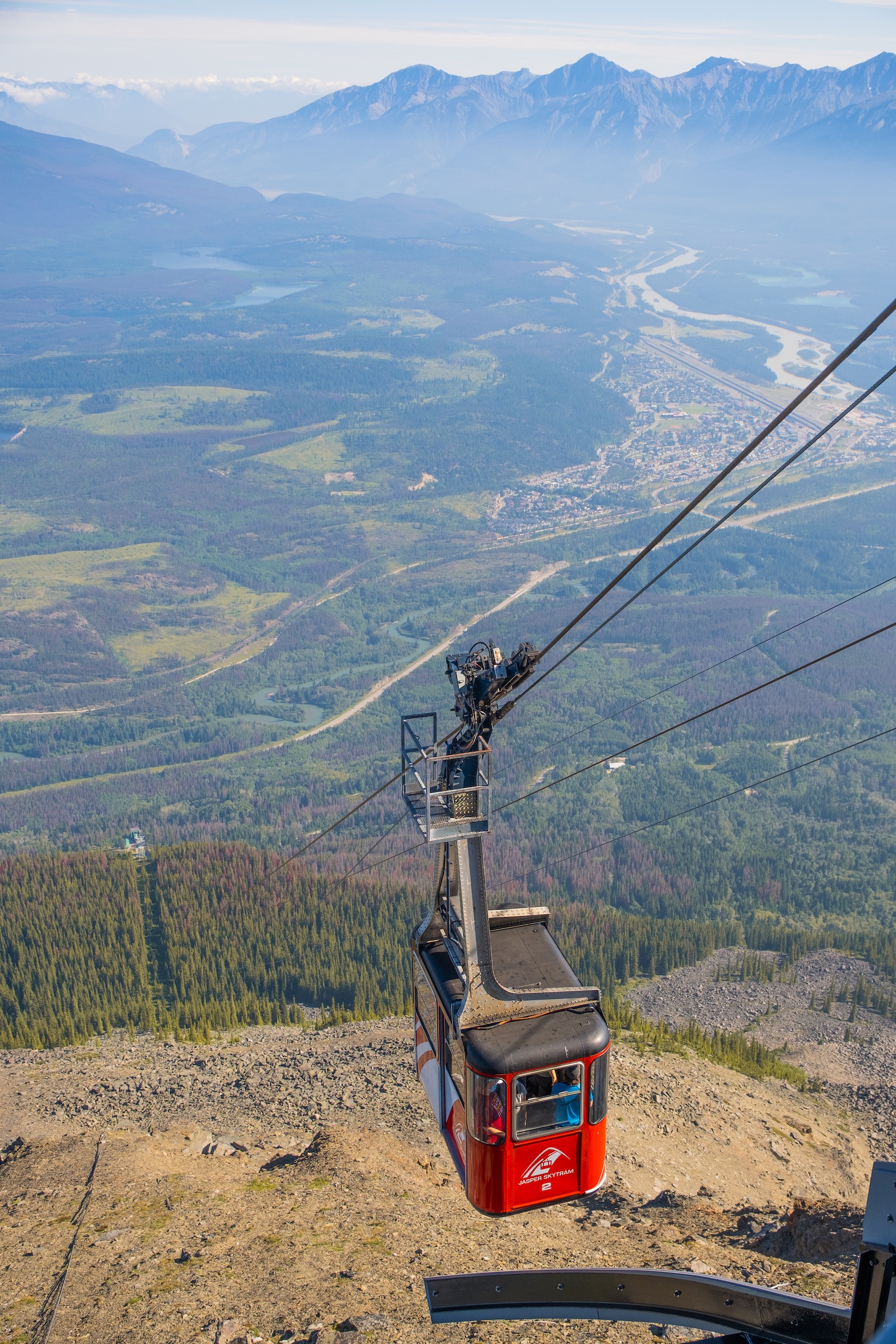 The cabin on the Jasper Sktram Ascending With Jasper Below