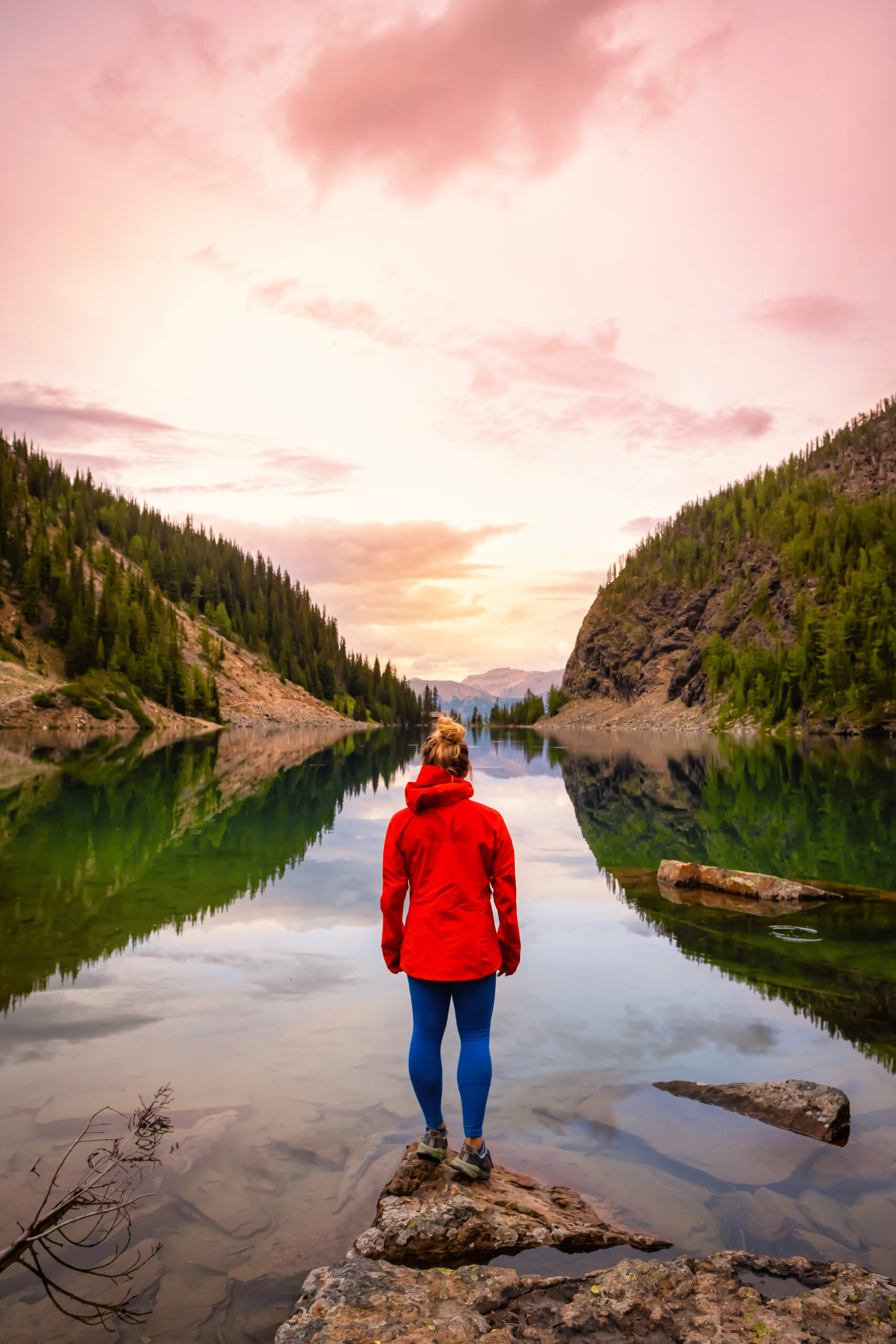 lake agnes at sunset