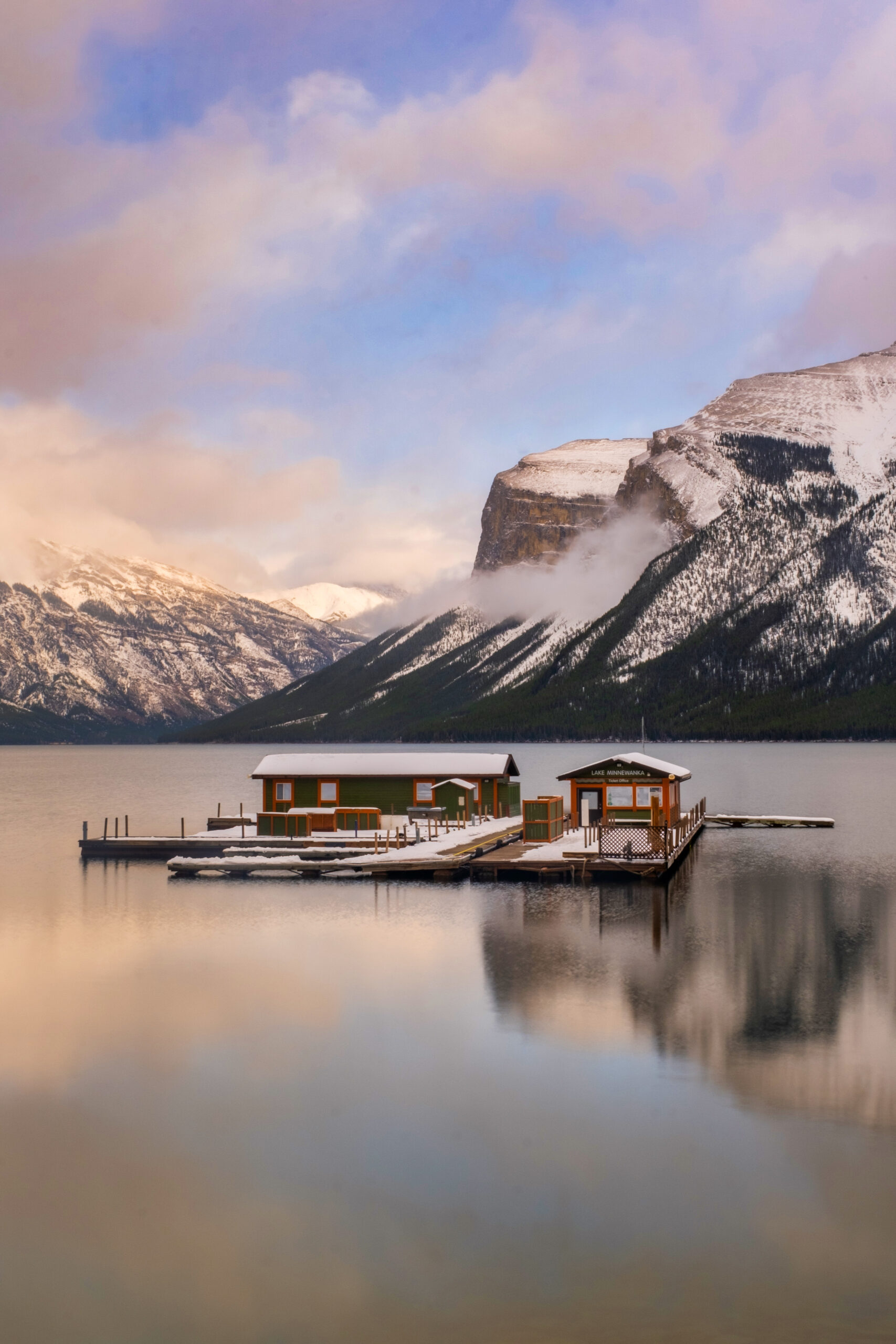 lake minnewanka at sunset