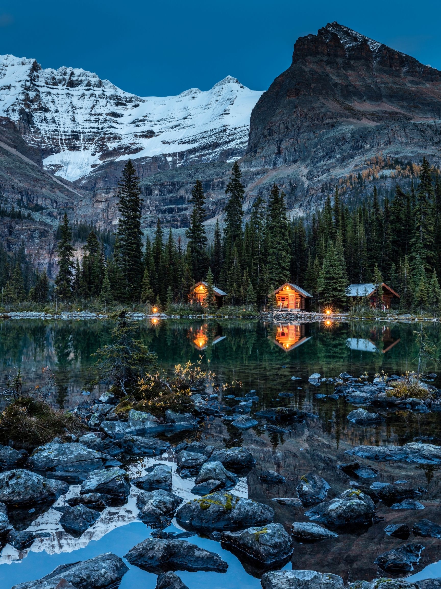 Lake O'Hara Lodge at Night