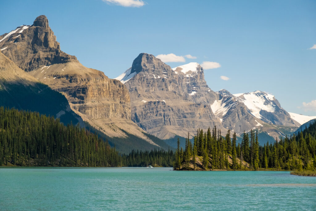 Maligne Lake and Spirit Island in Jasper • All You NEED to Know