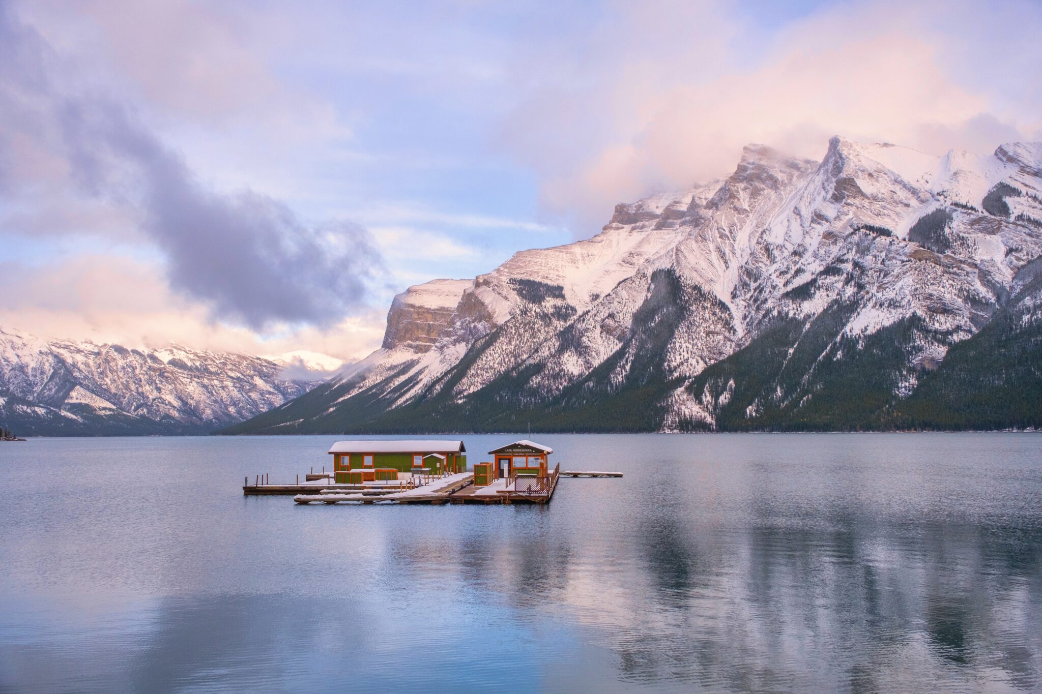 Lake Minnewanka • DETAILED Guide To Visiting This Banff Lake