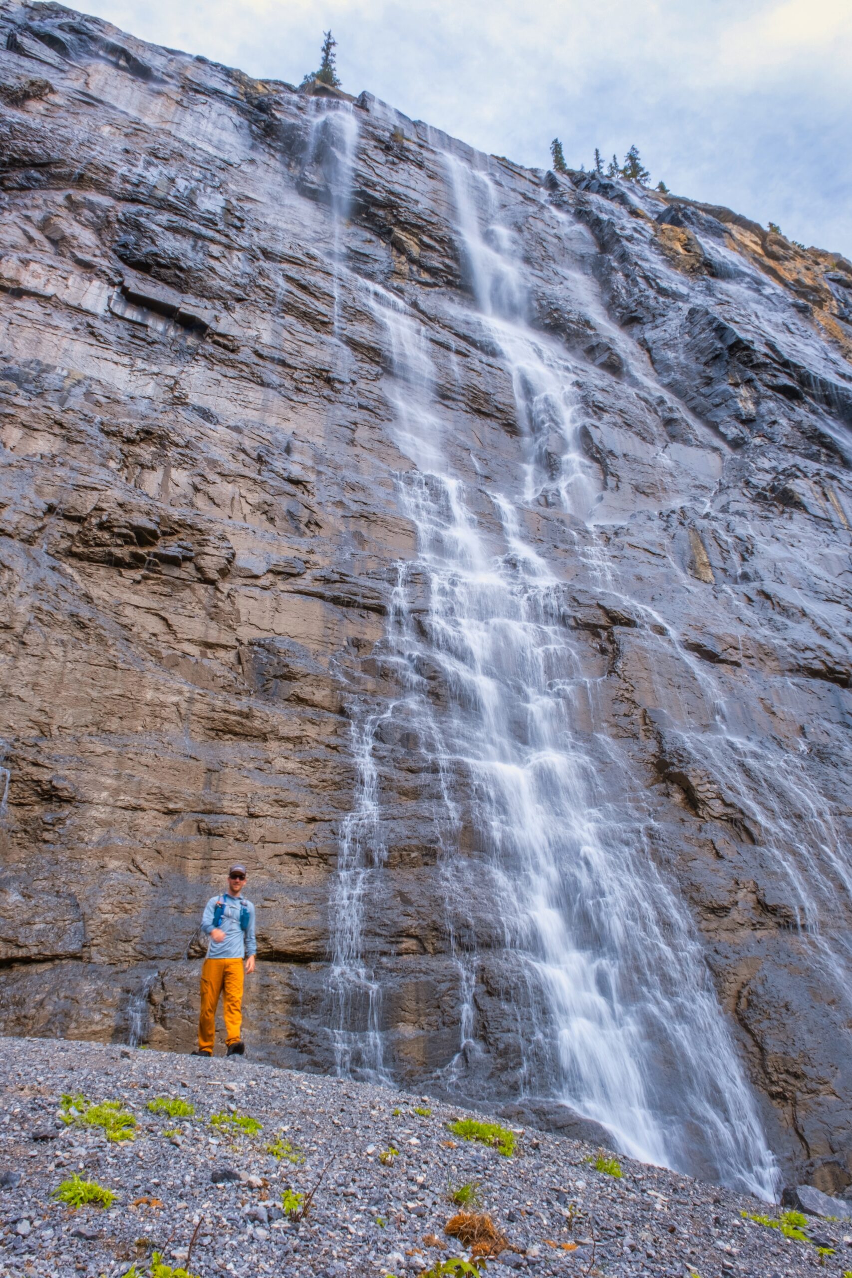  Banff waterfalls - icefields parkway