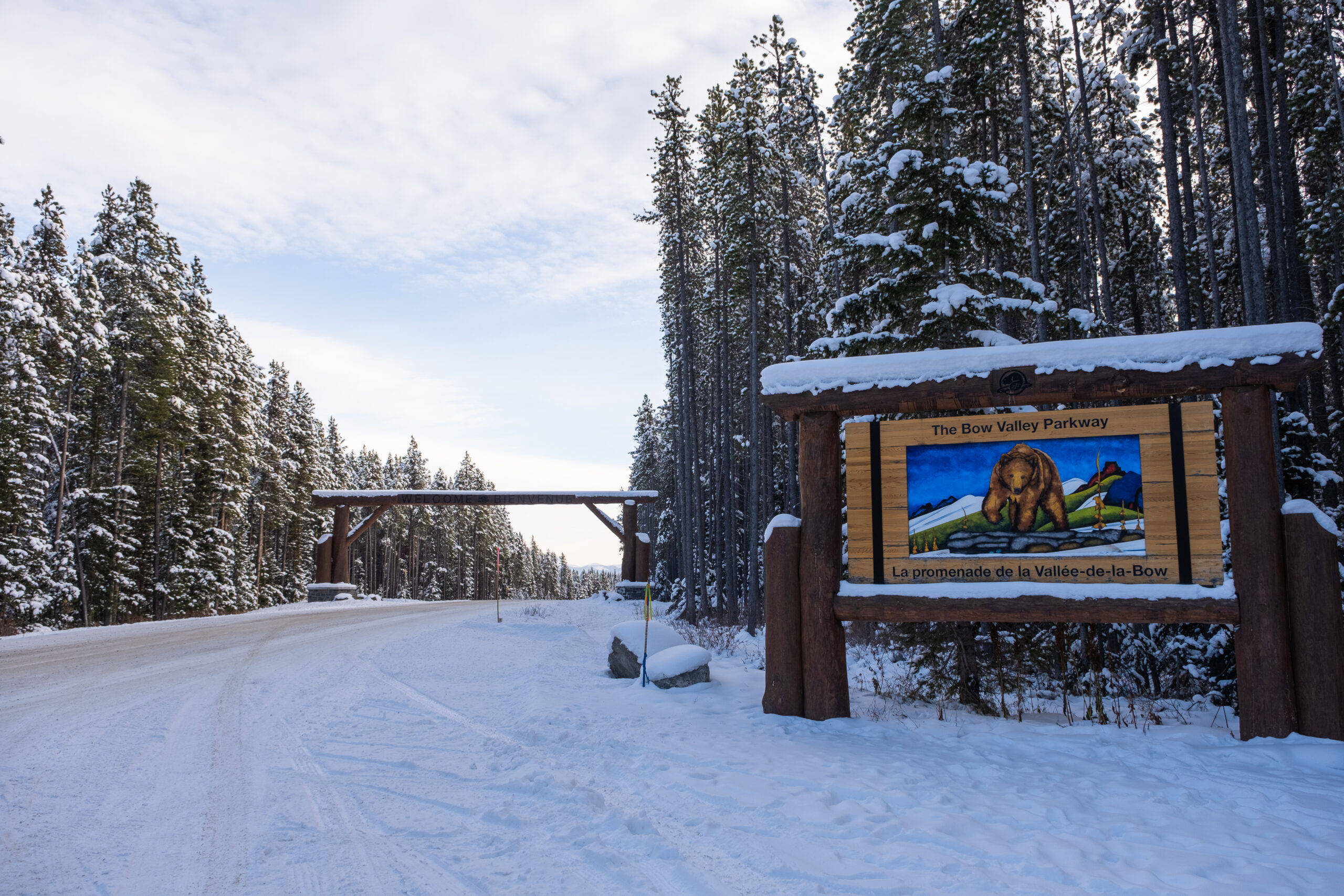 Bow-Valley-Parkway-in the winter