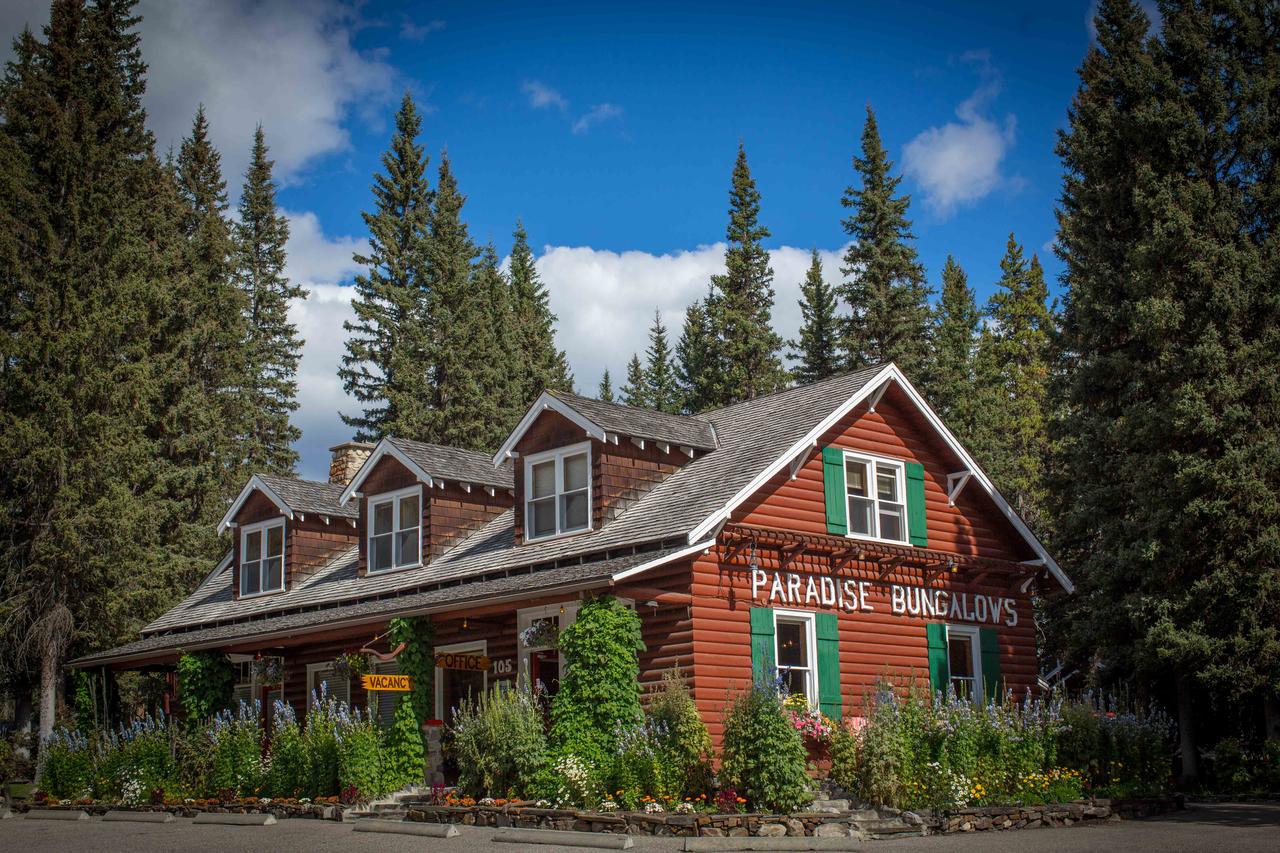 Paradise Bungalows Lake Louise Hotels
