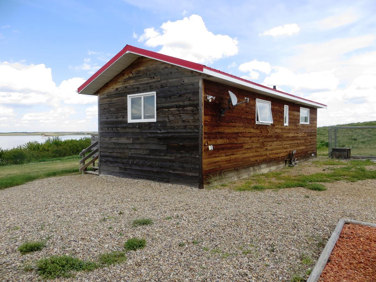 fox lake - best cabin rentals in alberta