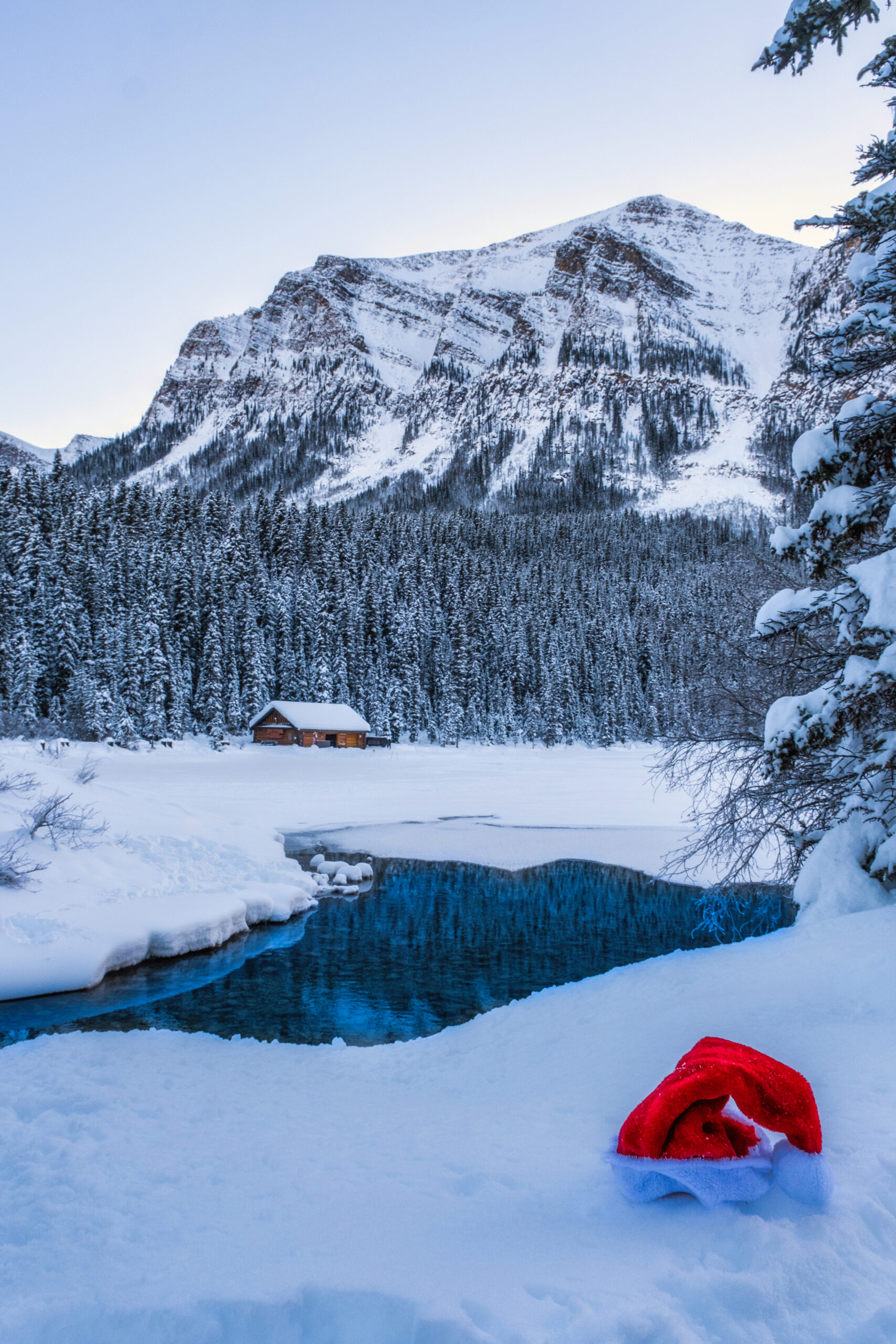 Lake Louise Ice Skating: Everything You NEED to Know (2023)