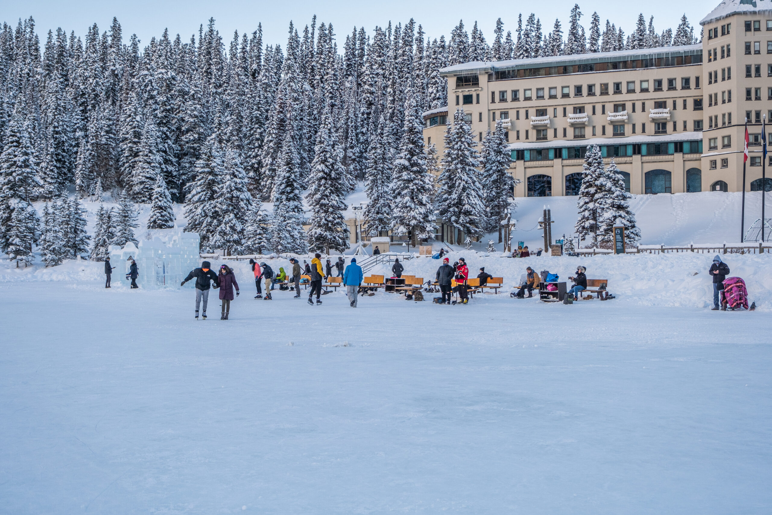 Lake Louise Ice Skating: Everything You NEED to Know (2023)