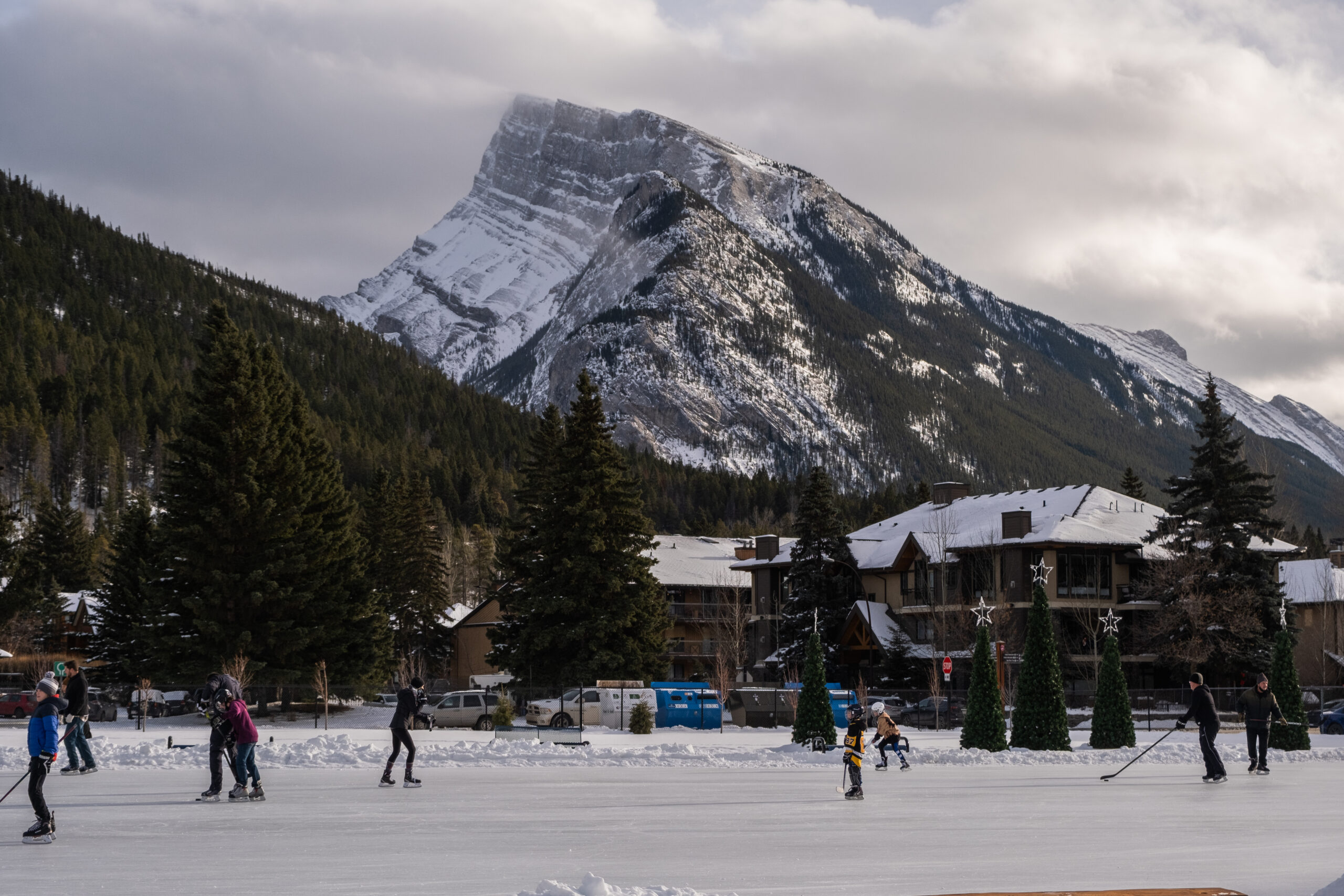 banff ice skating