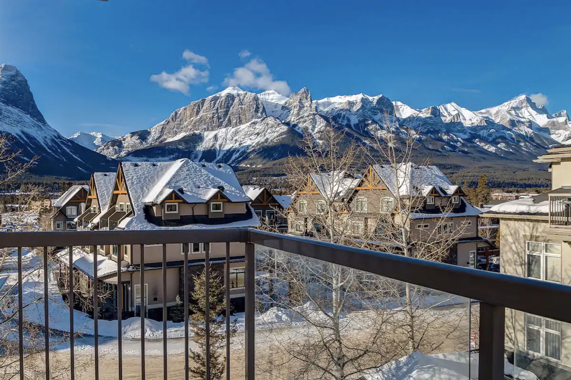 Canmore Airbnbs, Chalets, and Rentals 