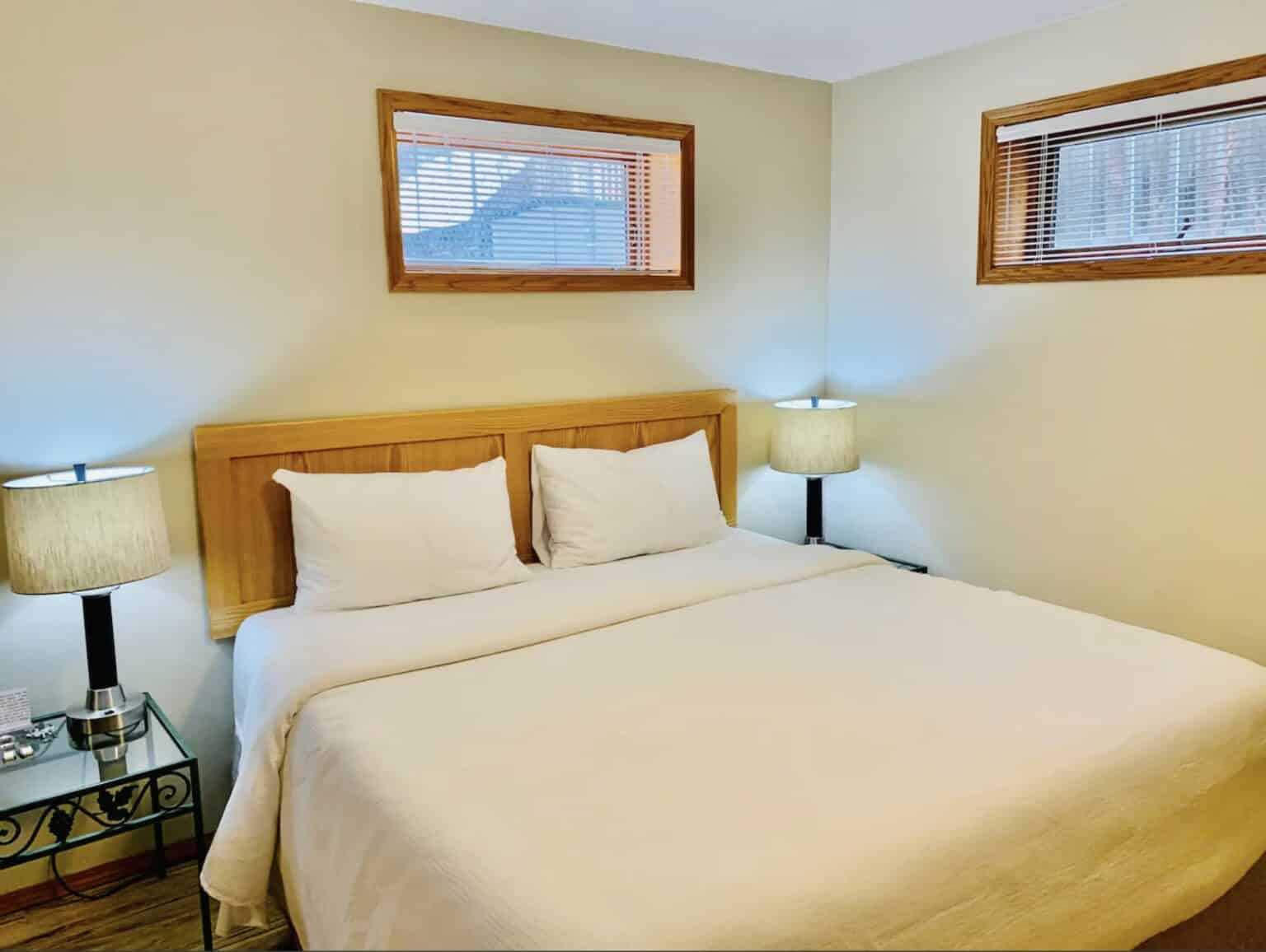 15 Amazing Airbnbs in Jasper You'll Love