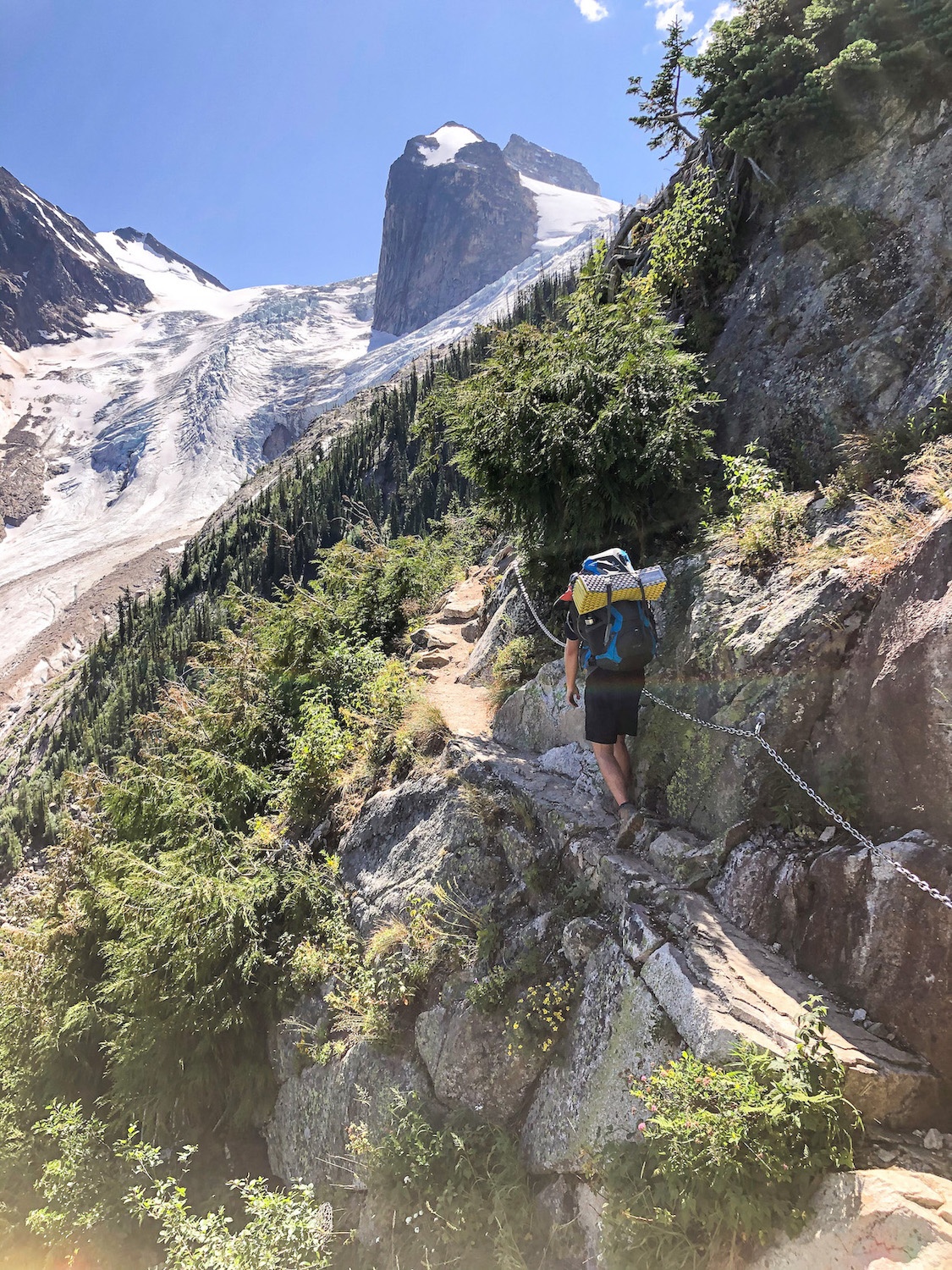 hiking to the applebee dome campground