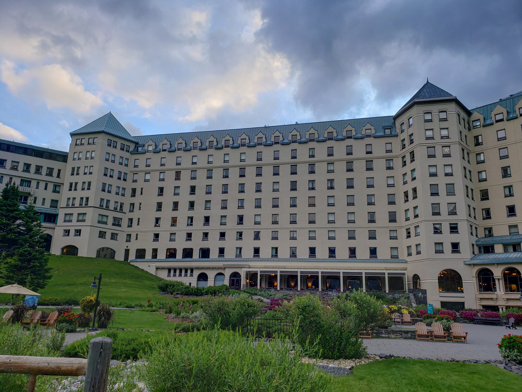 The Fairmont Chateau Lake Louise - All You Need to Know - The Banff Blog