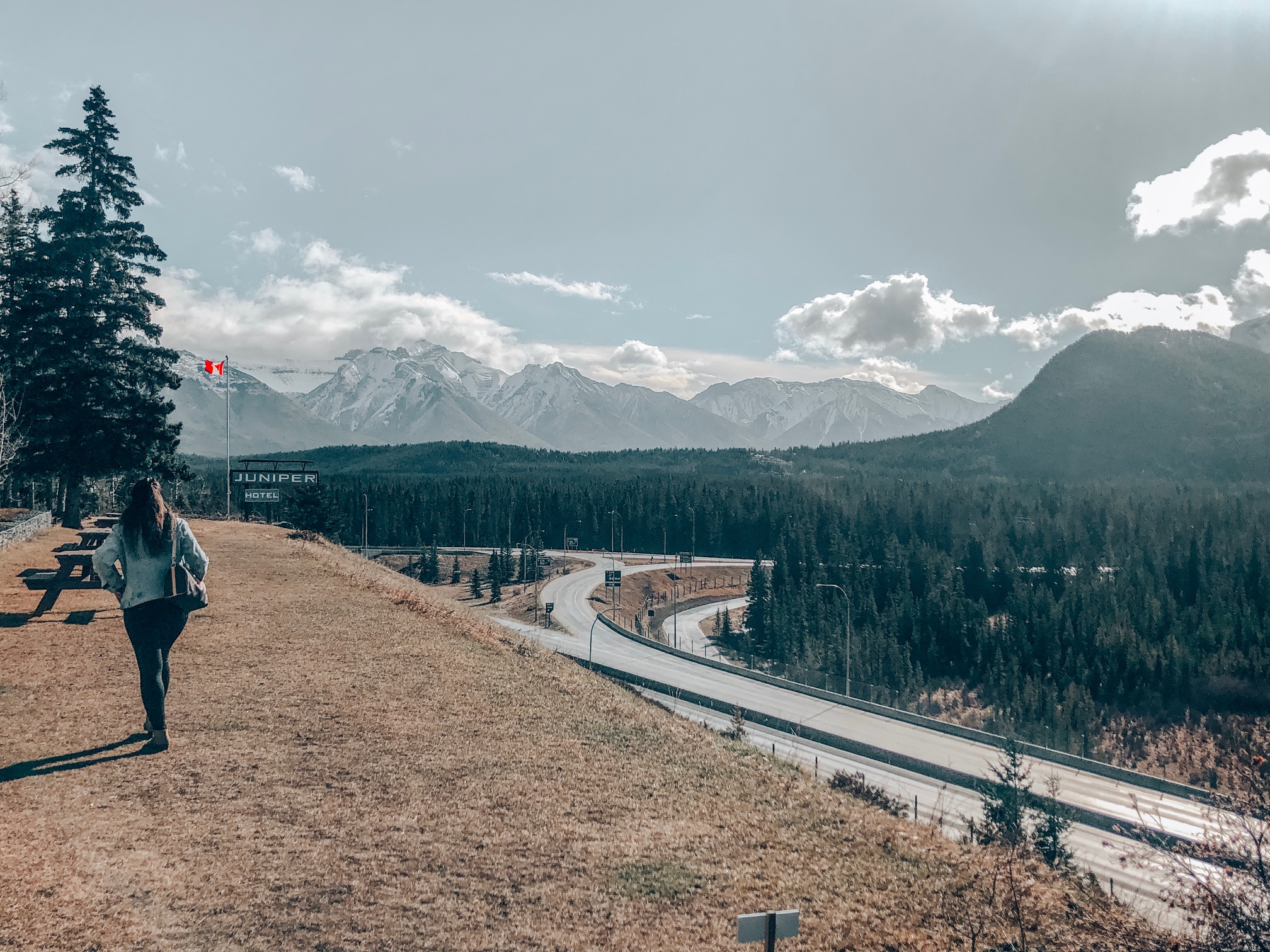 Juniper Hotel and Bistro views 