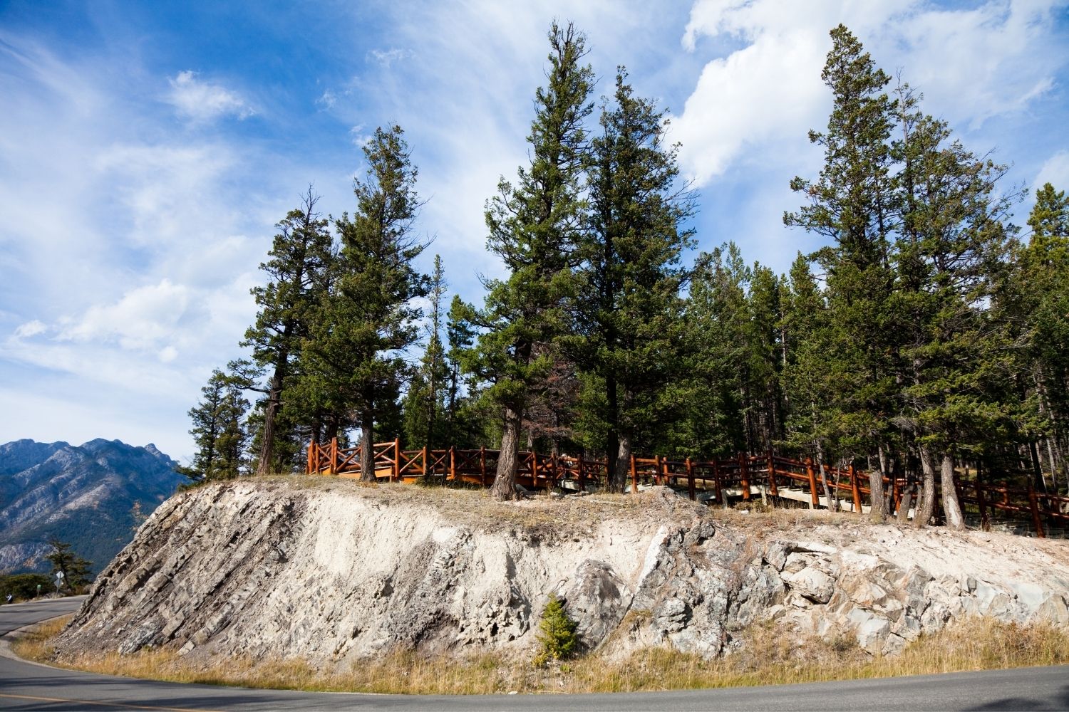 How To Visit Surprise Corner Viewpoint In Banff How To Visit Surprise Corner Viewpoint In Banff