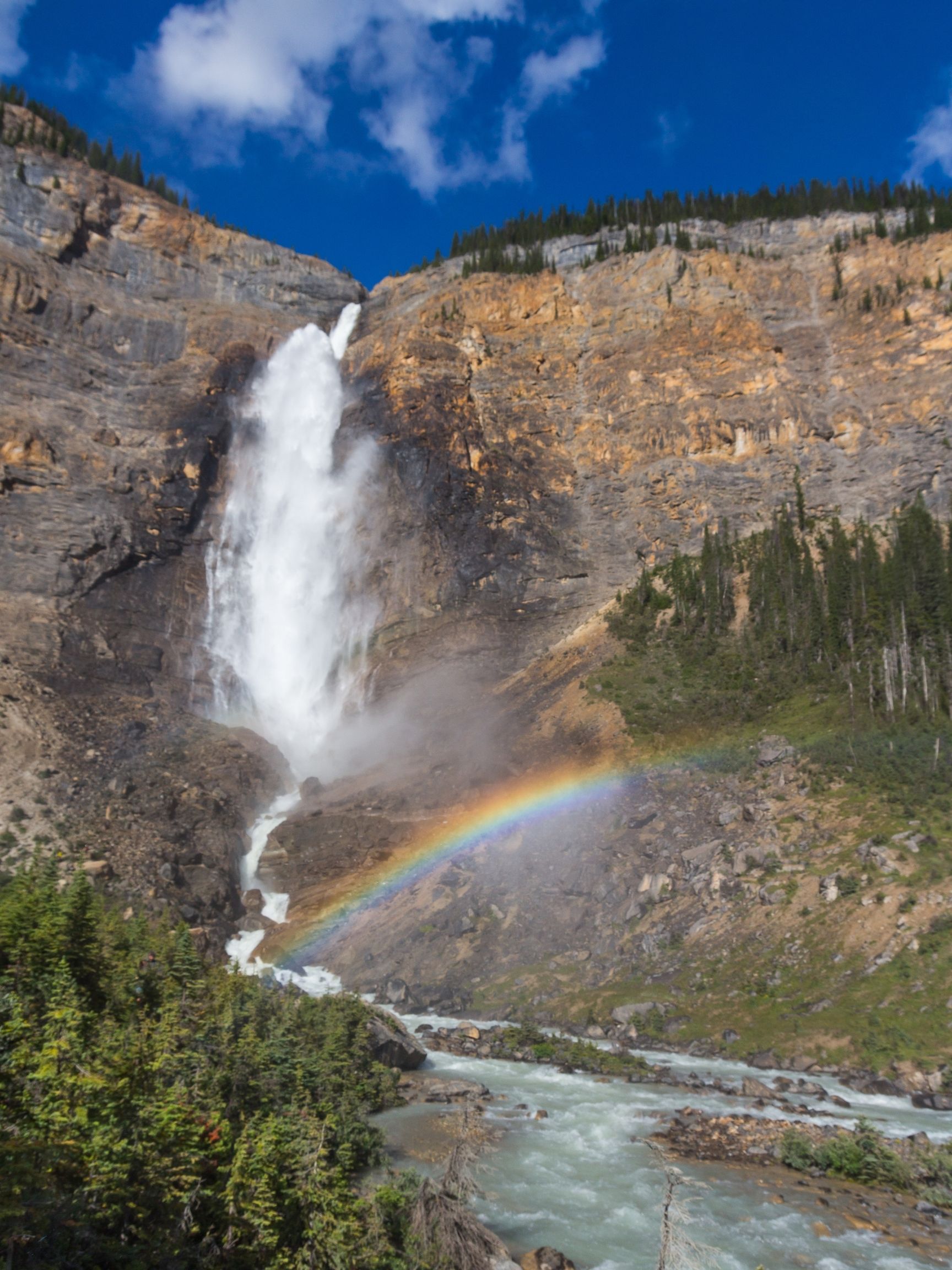 Takakkaw Falls