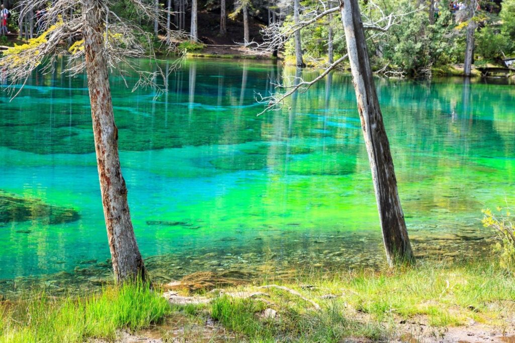 How to Hike to BEAUTIFUL Grassi Lakes Near Canmore