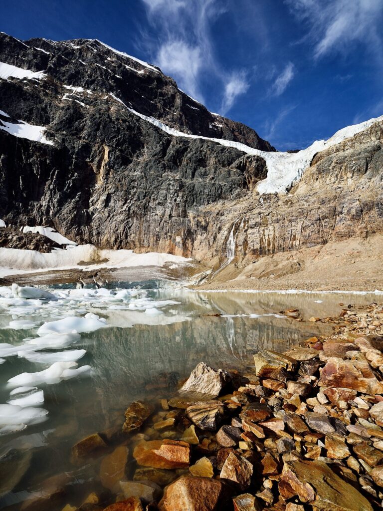 20 STUNNING Jasper Hikes You Shouldn't Miss