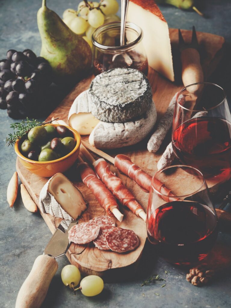 30 BEST Edmonton Restaurants You Need To Try (2024)