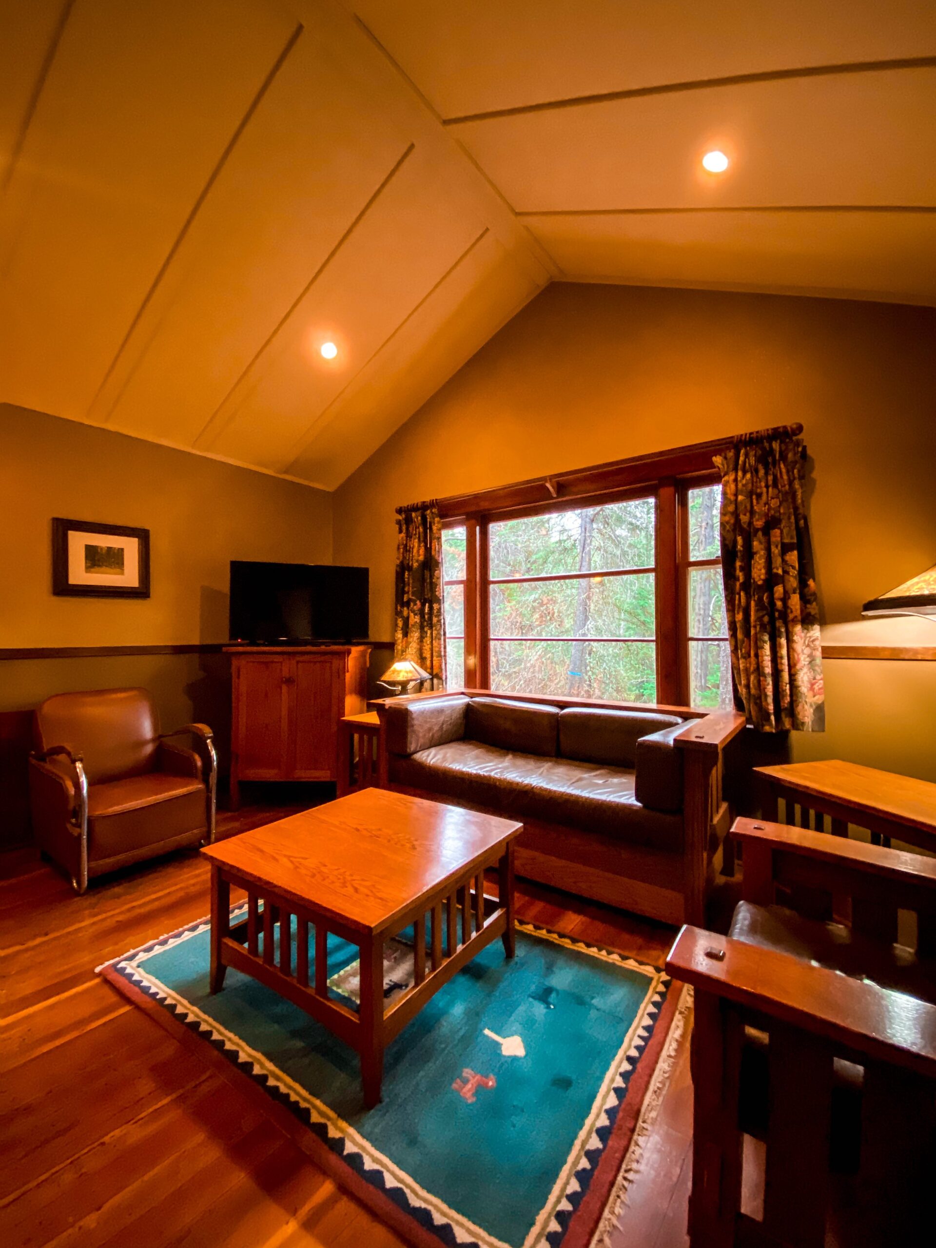 interior of Johnston Canyon Lodge