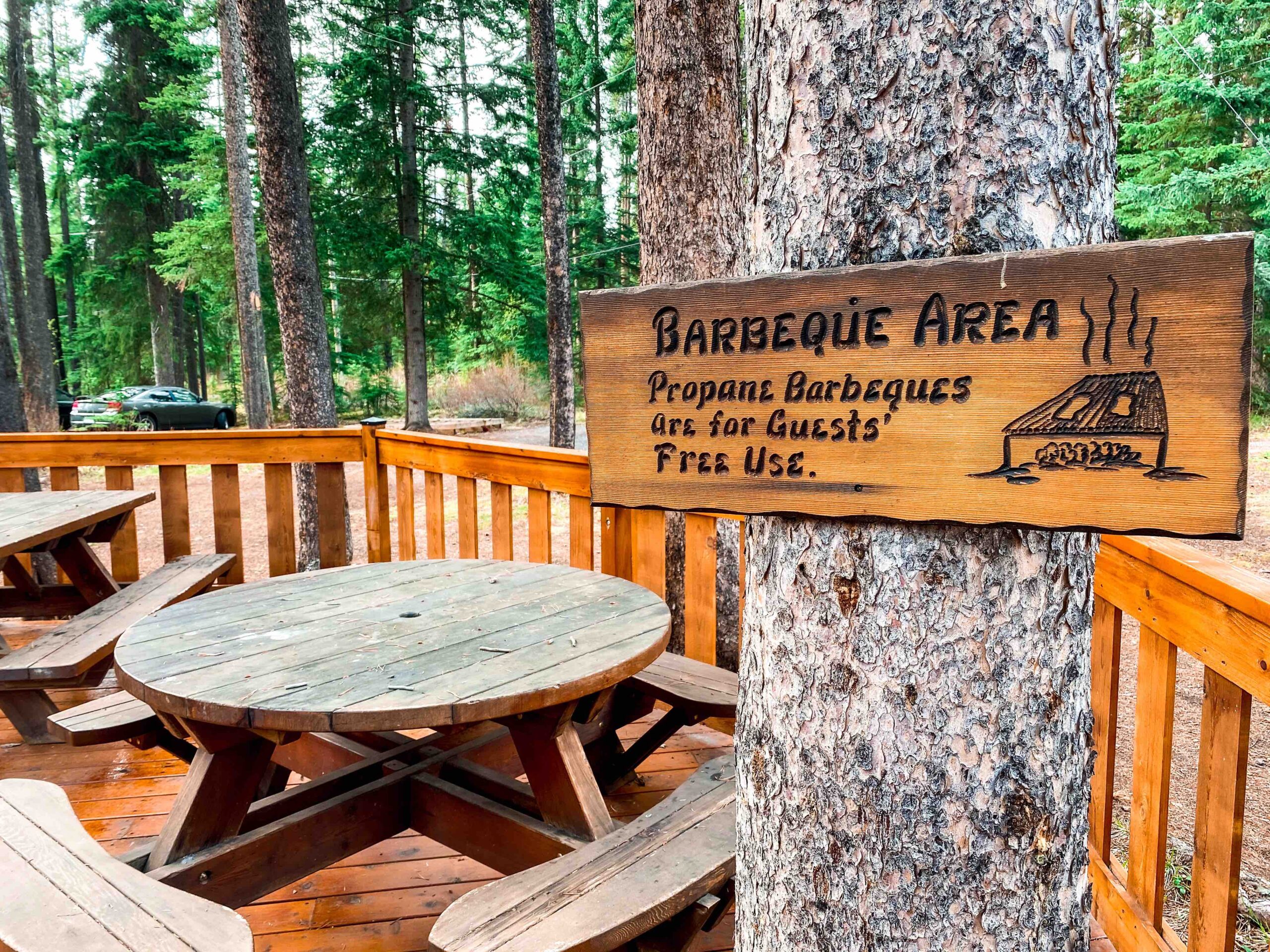 bbq area at  johnston canyon lodge