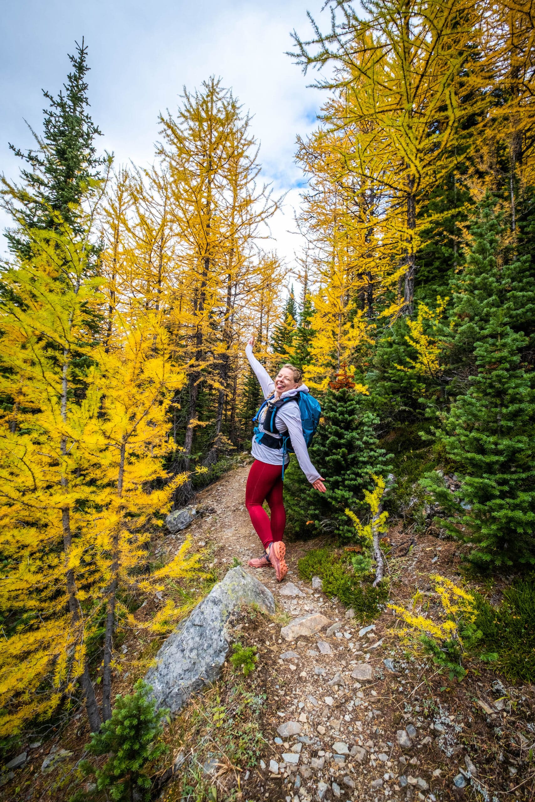 hiking in the canadian rockies in the fall