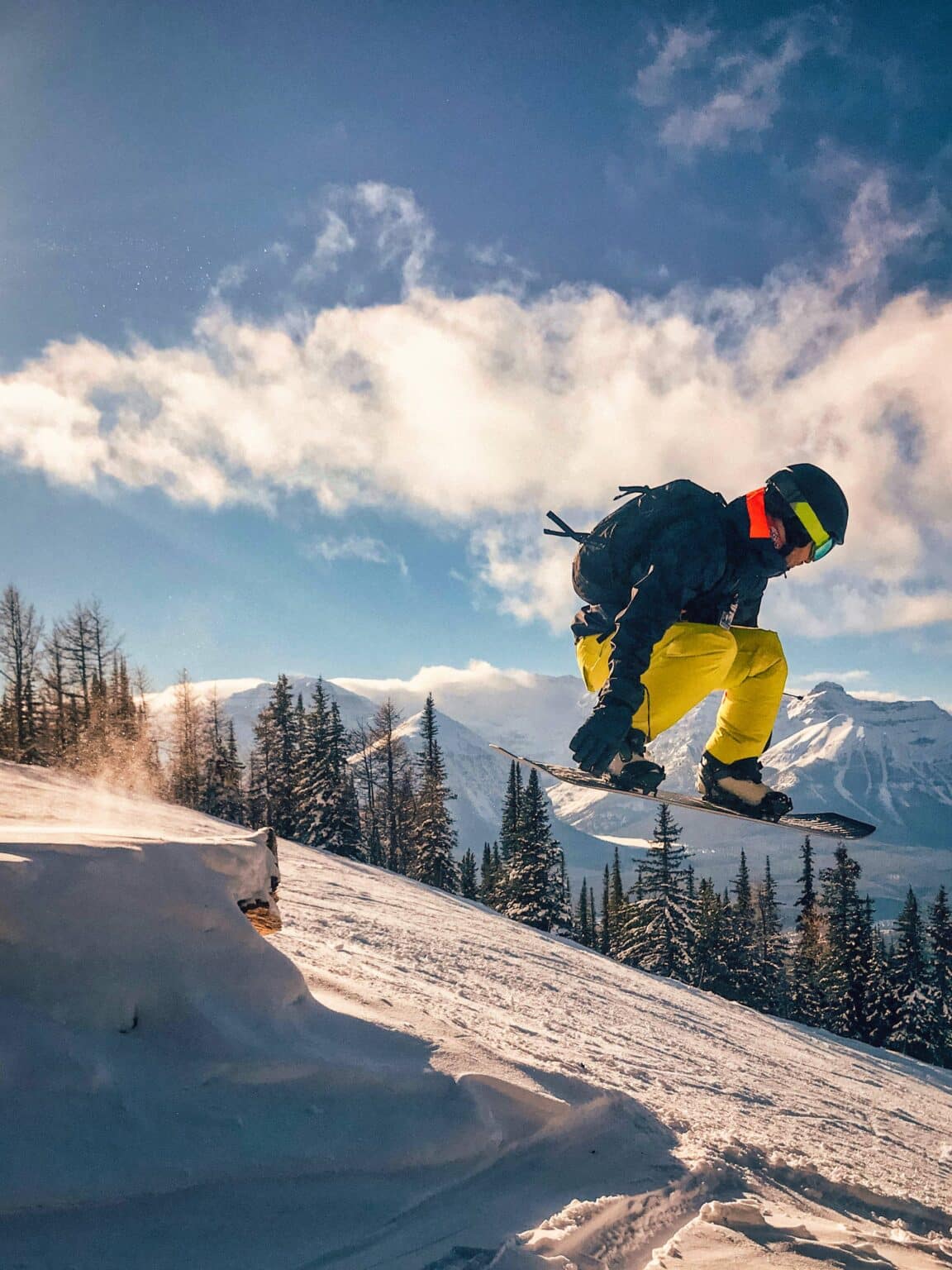 15 Best Ski Resorts in Canada to Visit