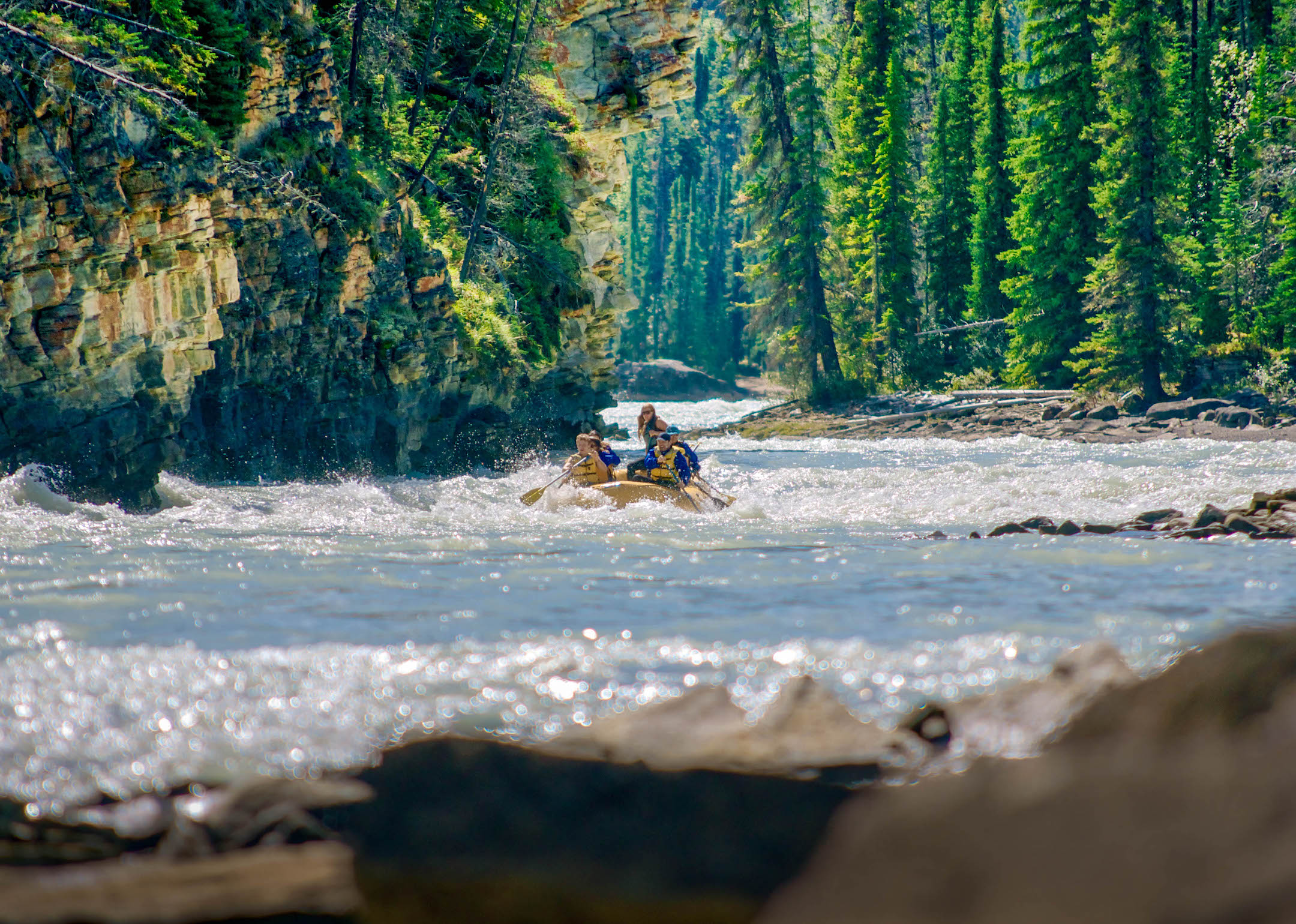 white-water-rafting-in-jasper