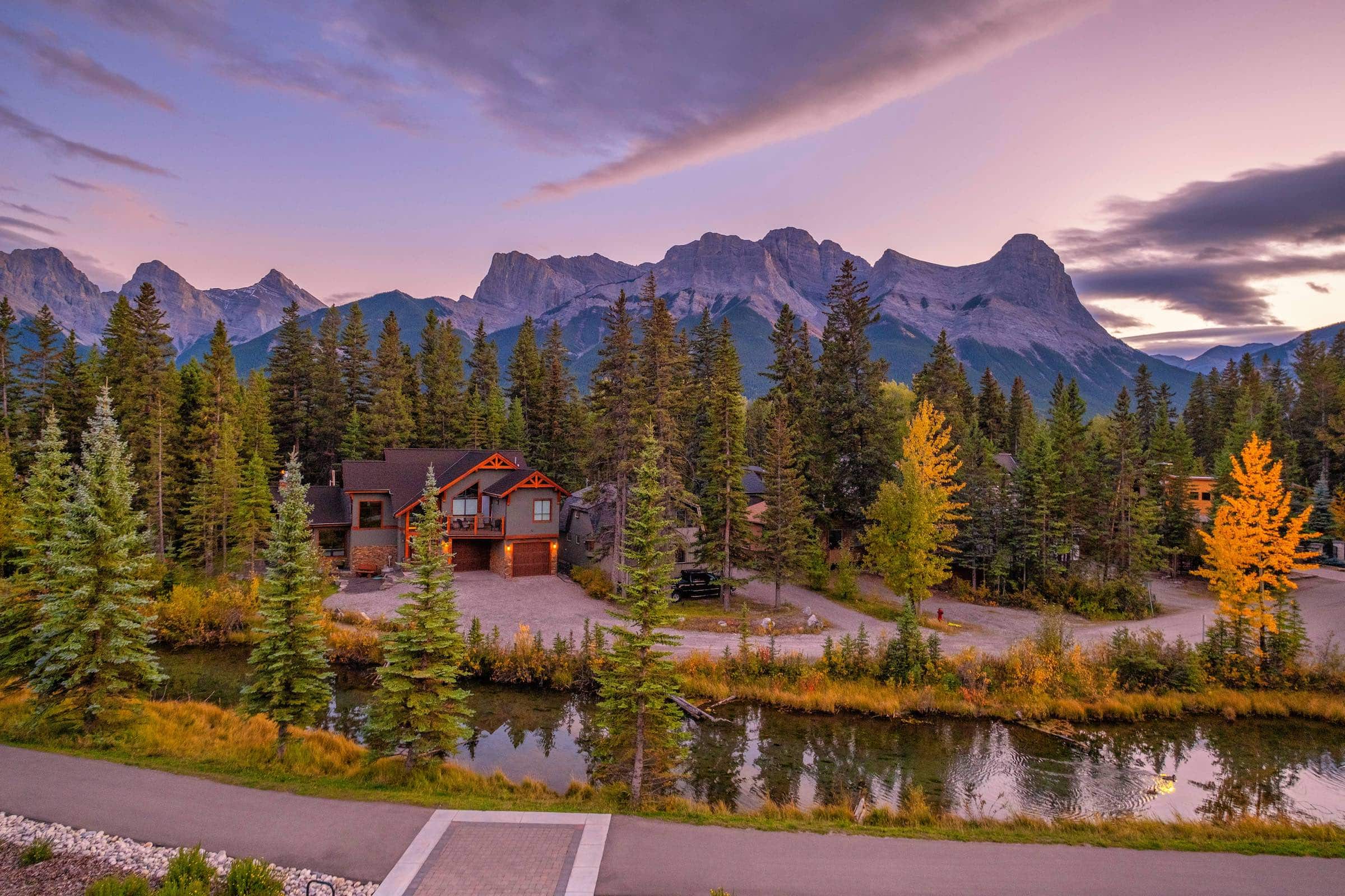 View From The Malcolm Hotel Of Canmore Neighborhood At Sunset